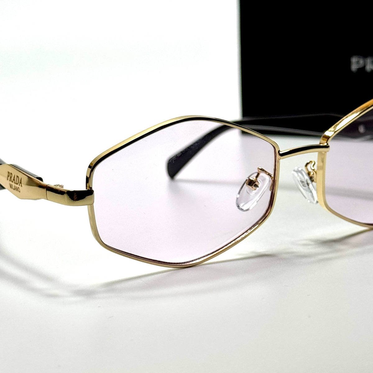 Prada Geometric PR68YS – Gold Pink women's sunglasses Lebanon - ChronoVault - view 2