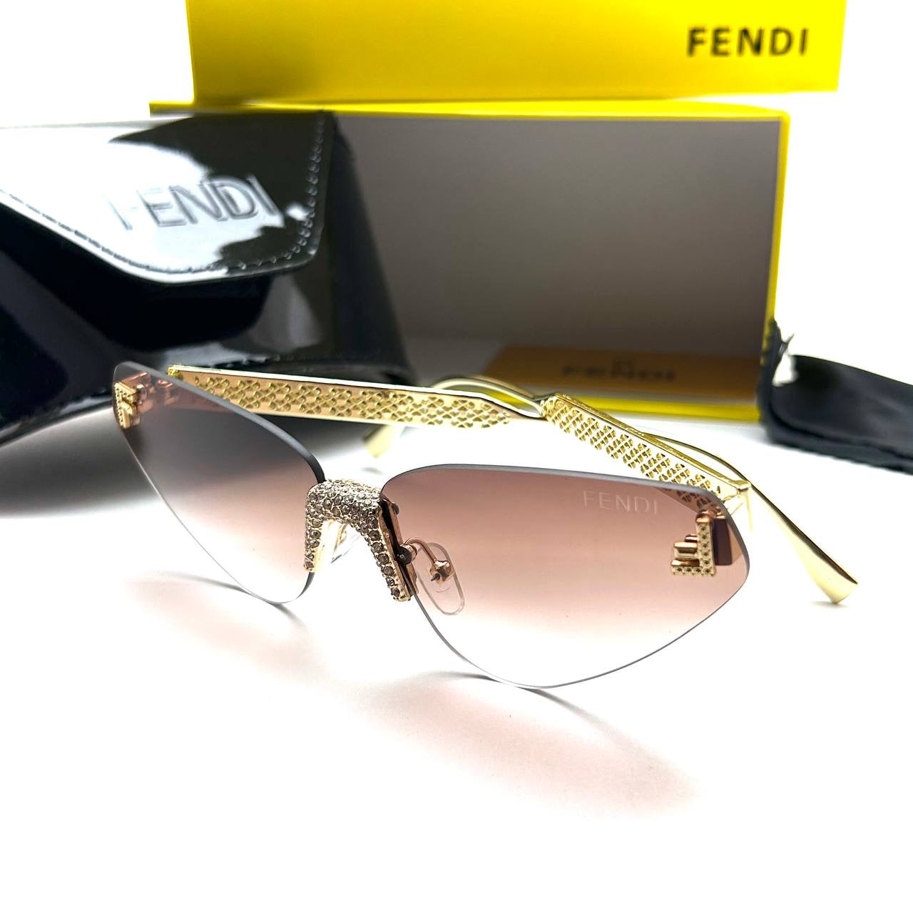 Fendi Crystal Cat-Eye Sunglasses - Brown Gradient
