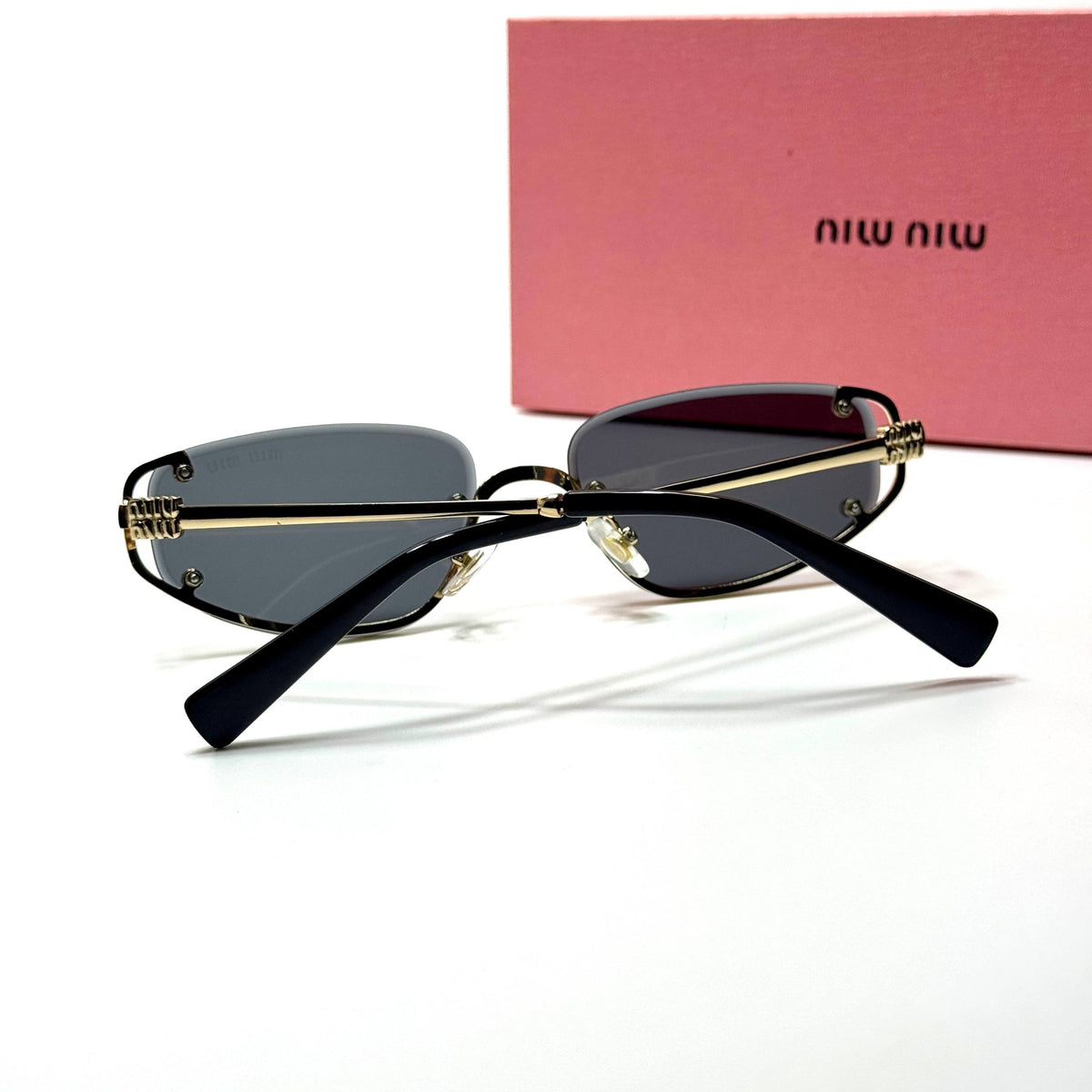 Miu Miu Rimless Rectangular SMU 04ZS – Black women's sunglasses Lebanon - ChronoVault - view 3
