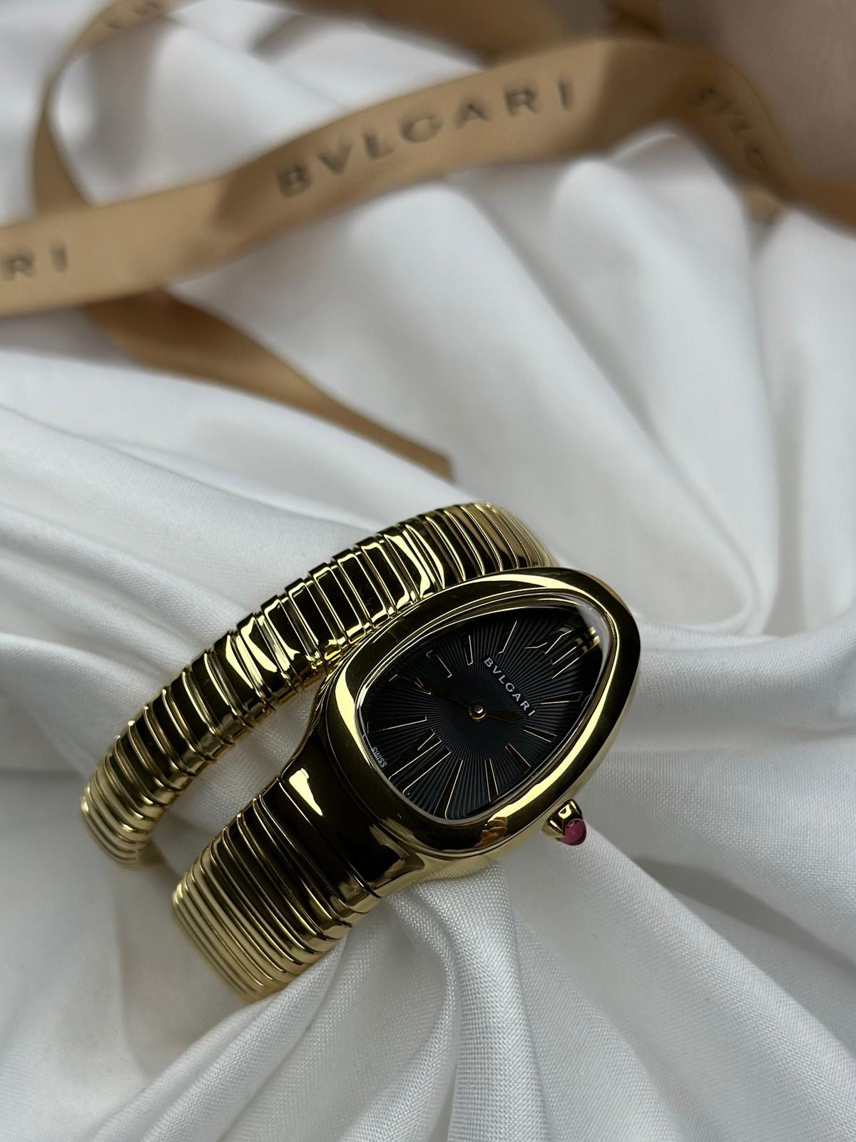 BVLGARI Serpenti Tubogas Watch – Full Gold / Black Dial