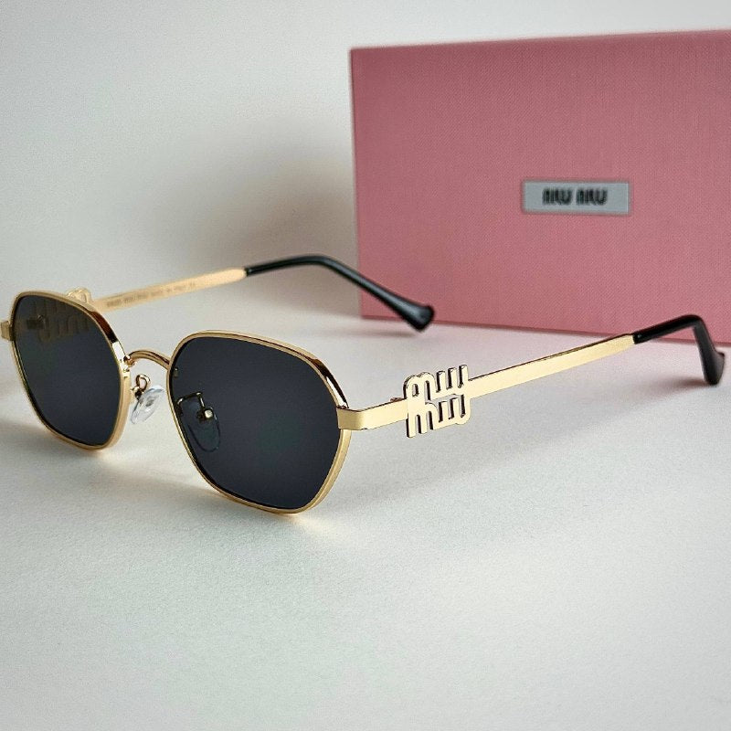 Miu Miu MU Signature – Gold Black