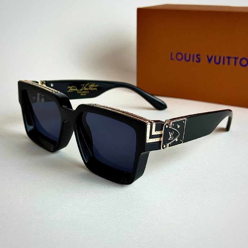 Louis Vuitton LV Prestige – Black Gold