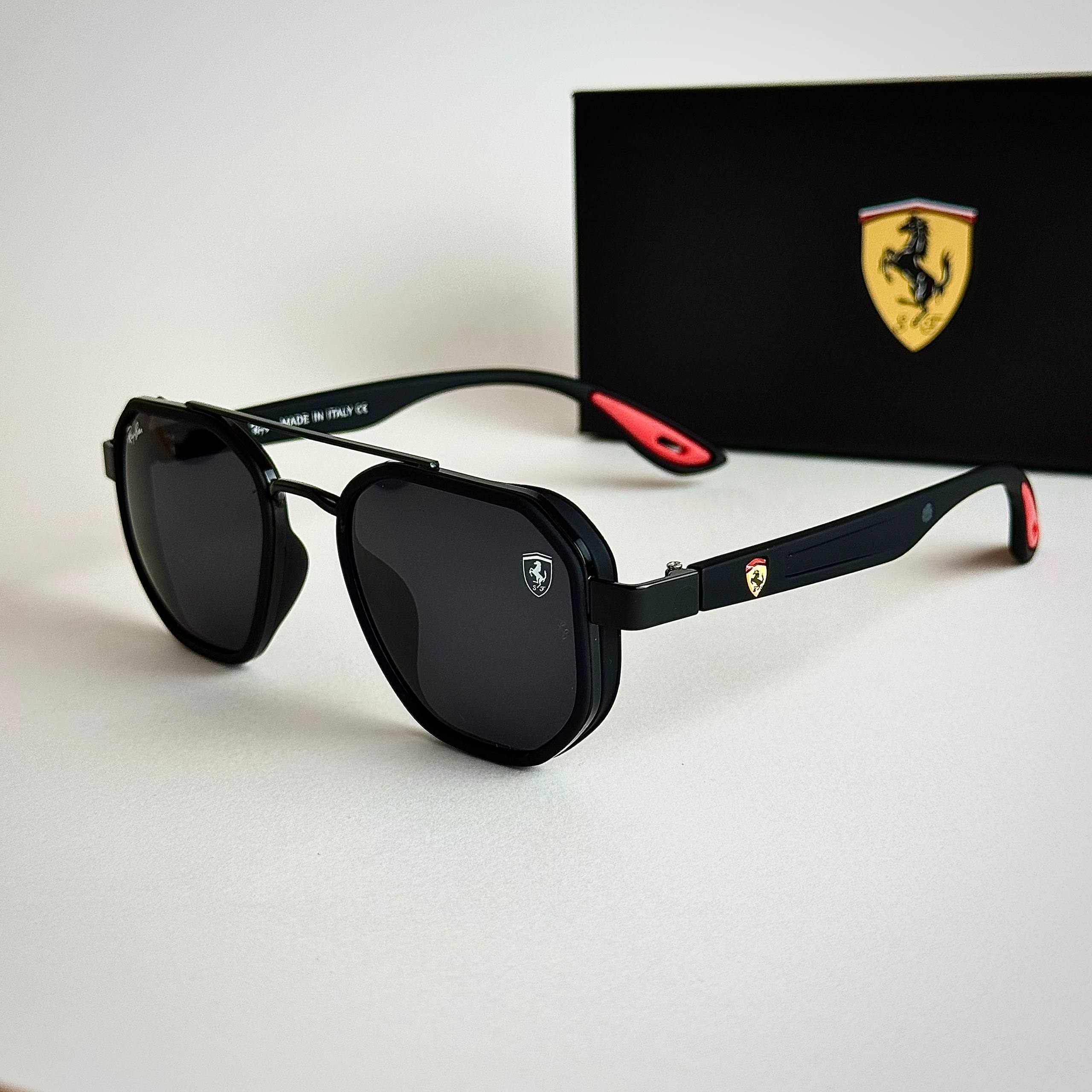 Ray-Ban Ferrari – Matte Black