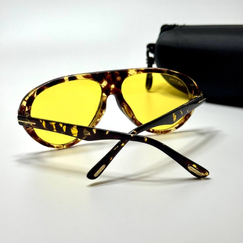 Tom Ford Aviator TF9149 Tortoise Yellow unisex sunglasses Lebanon - tortoise frame, yellow lenses - ChronoVault - view 2