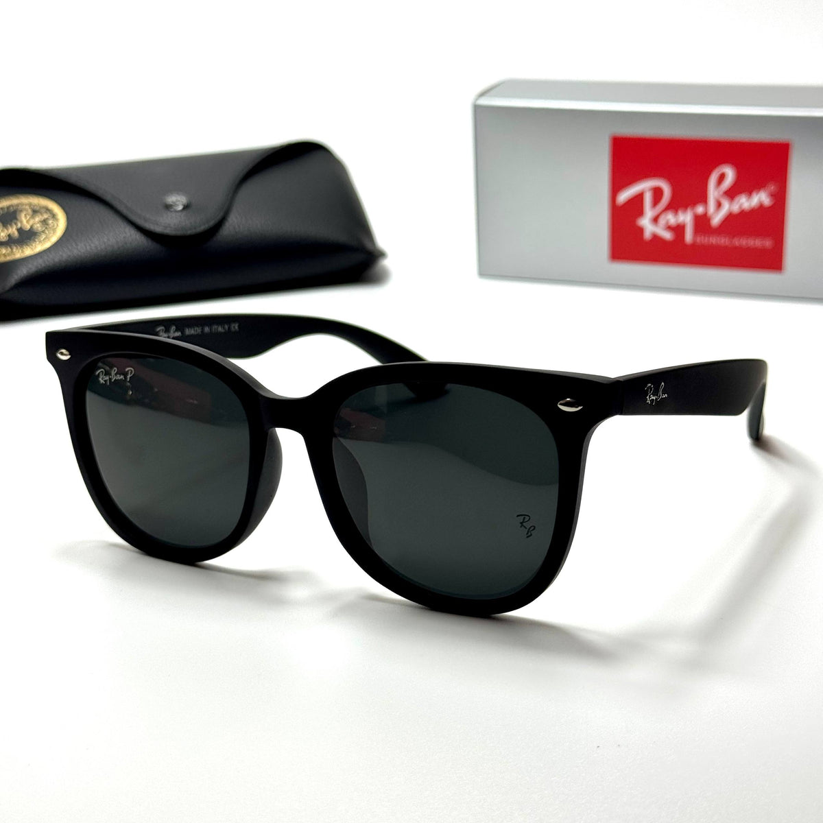 Ray-Ban Round RB4420 Full Black unisex sunglasses Lebanon - glossy black frame, dark green lenses - ChronoVault