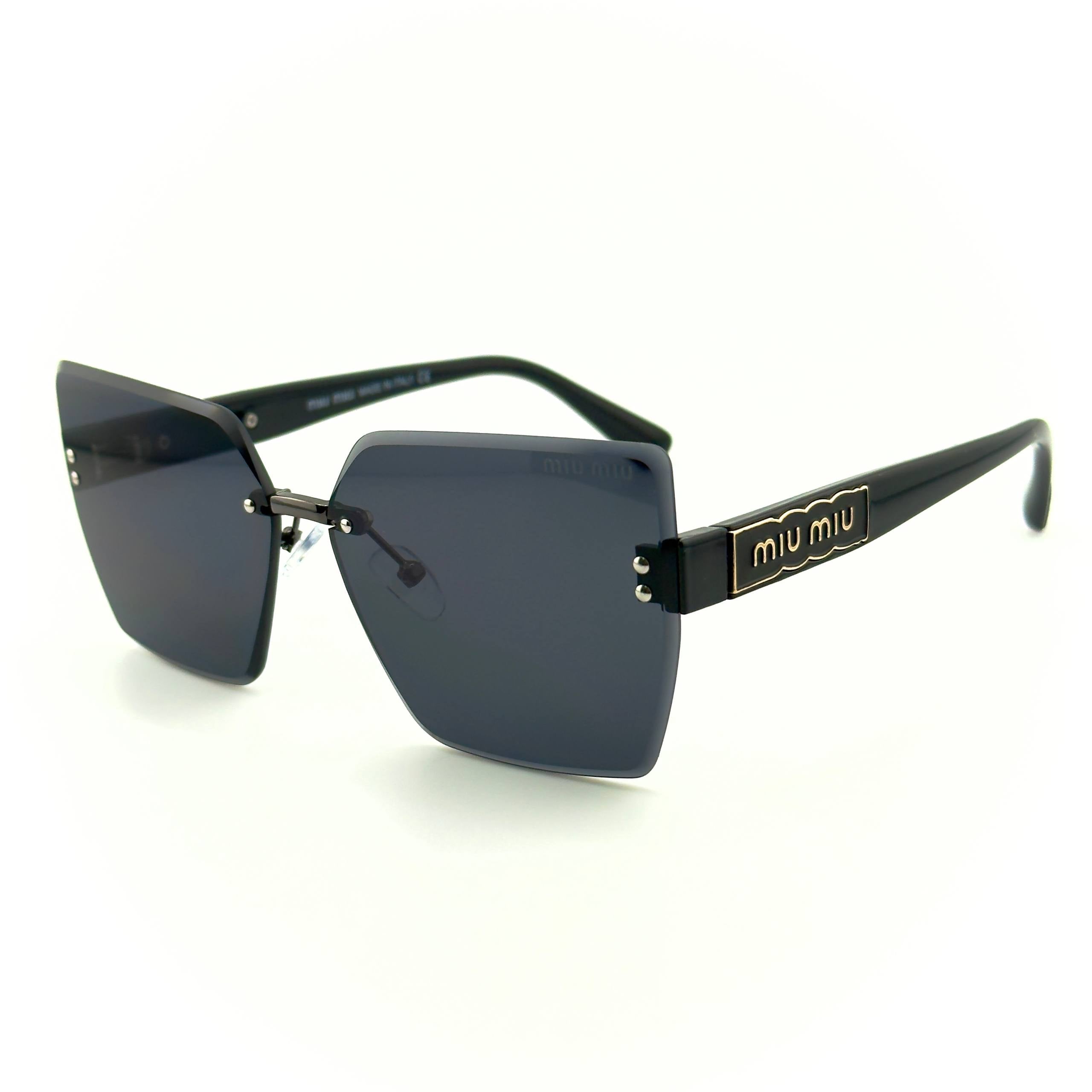 Miu Miu Square - Full Black