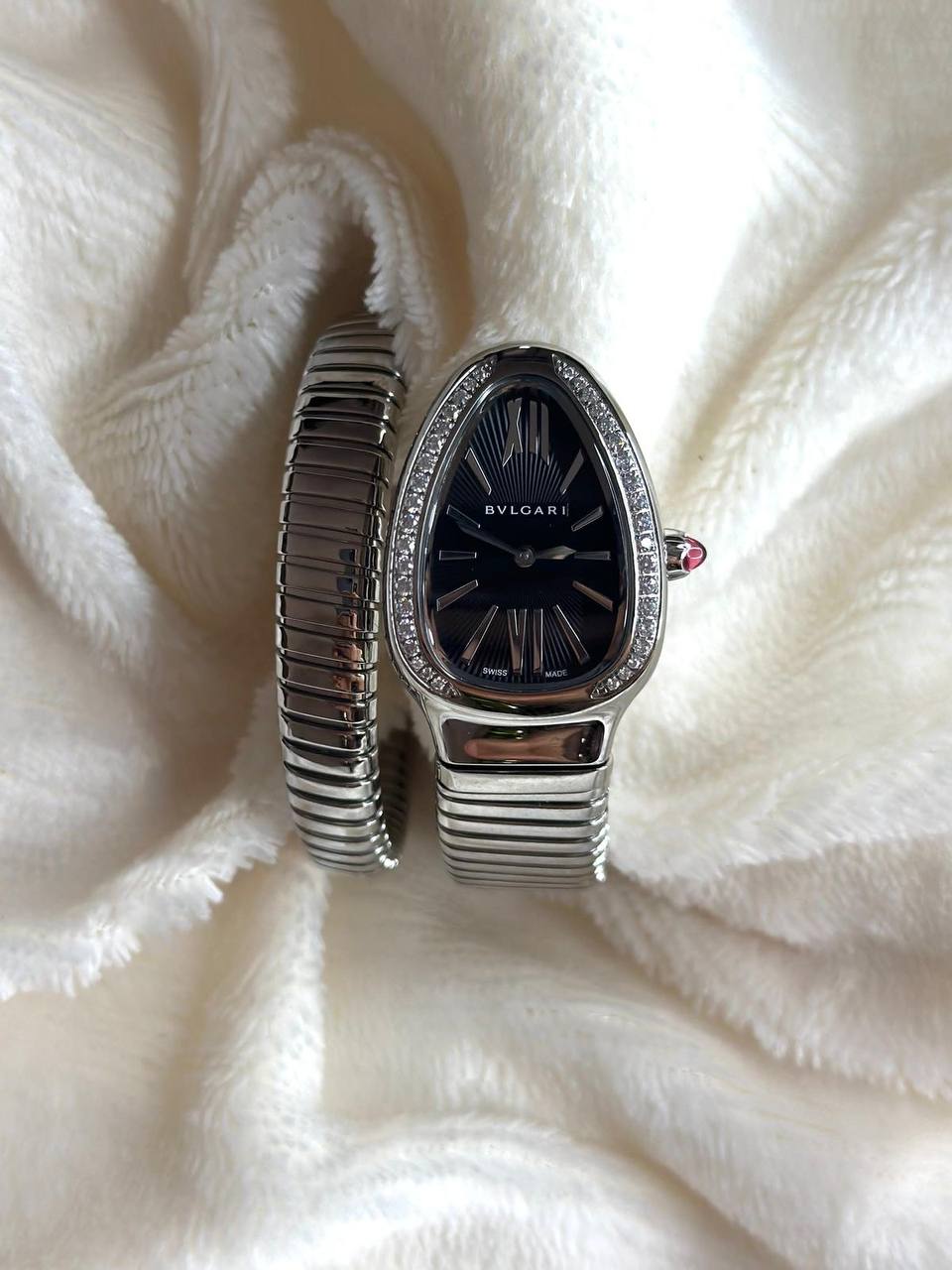 BVLGARI Serpenti Tubogas Watch – Silver / Black Dial