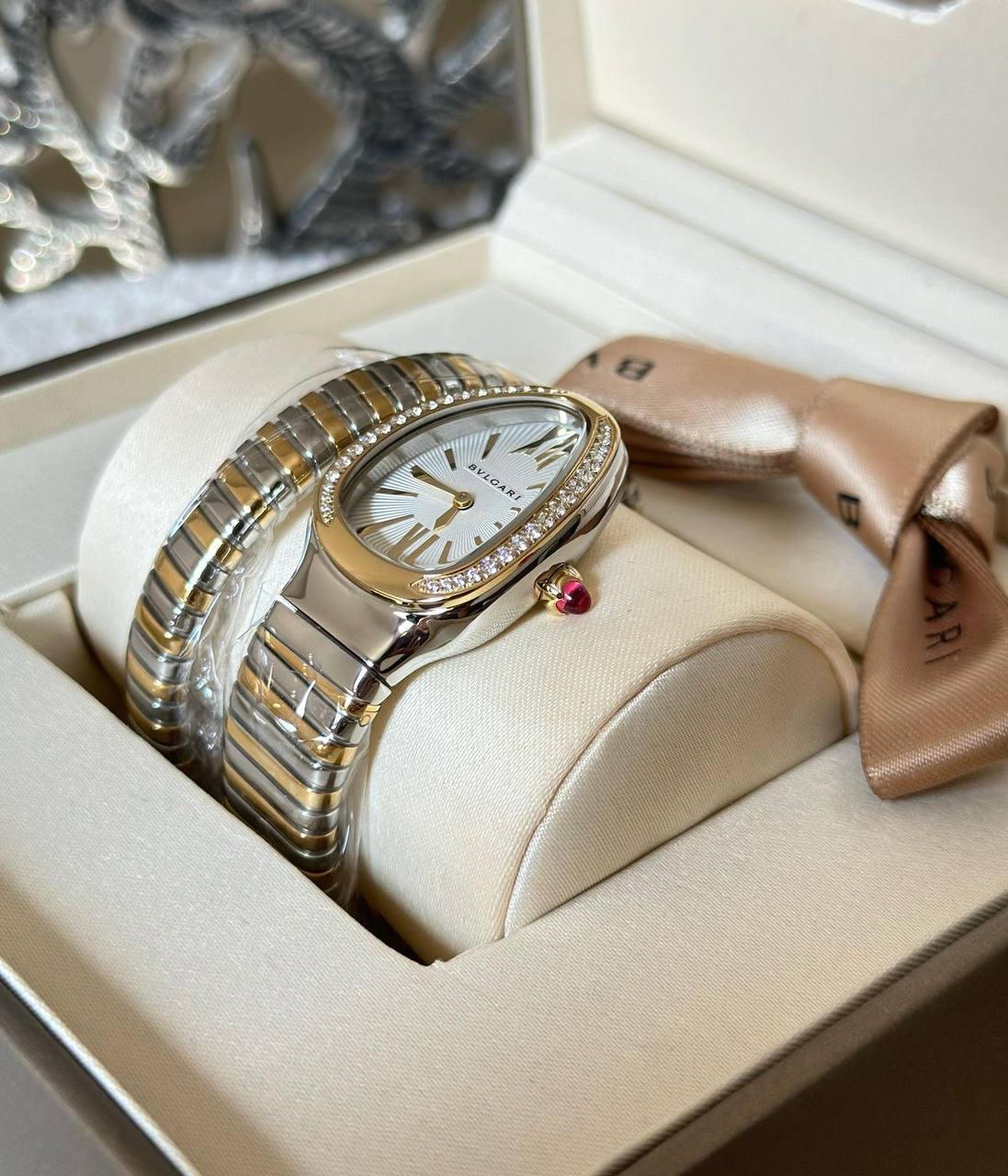 BVLGARI Serpenti Tubogas Watch – Silver & Gold / White Dial