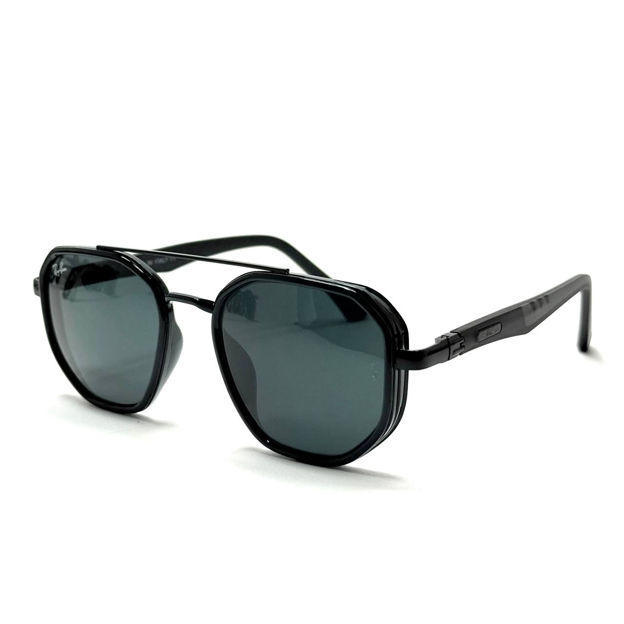 Ray-Ban RB4284M – Black / Black