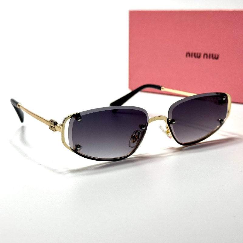 Miu Miu Geometric SMU57Z – Gold Gradient women's sunglasses Lebanon - ChronoVault - view 5