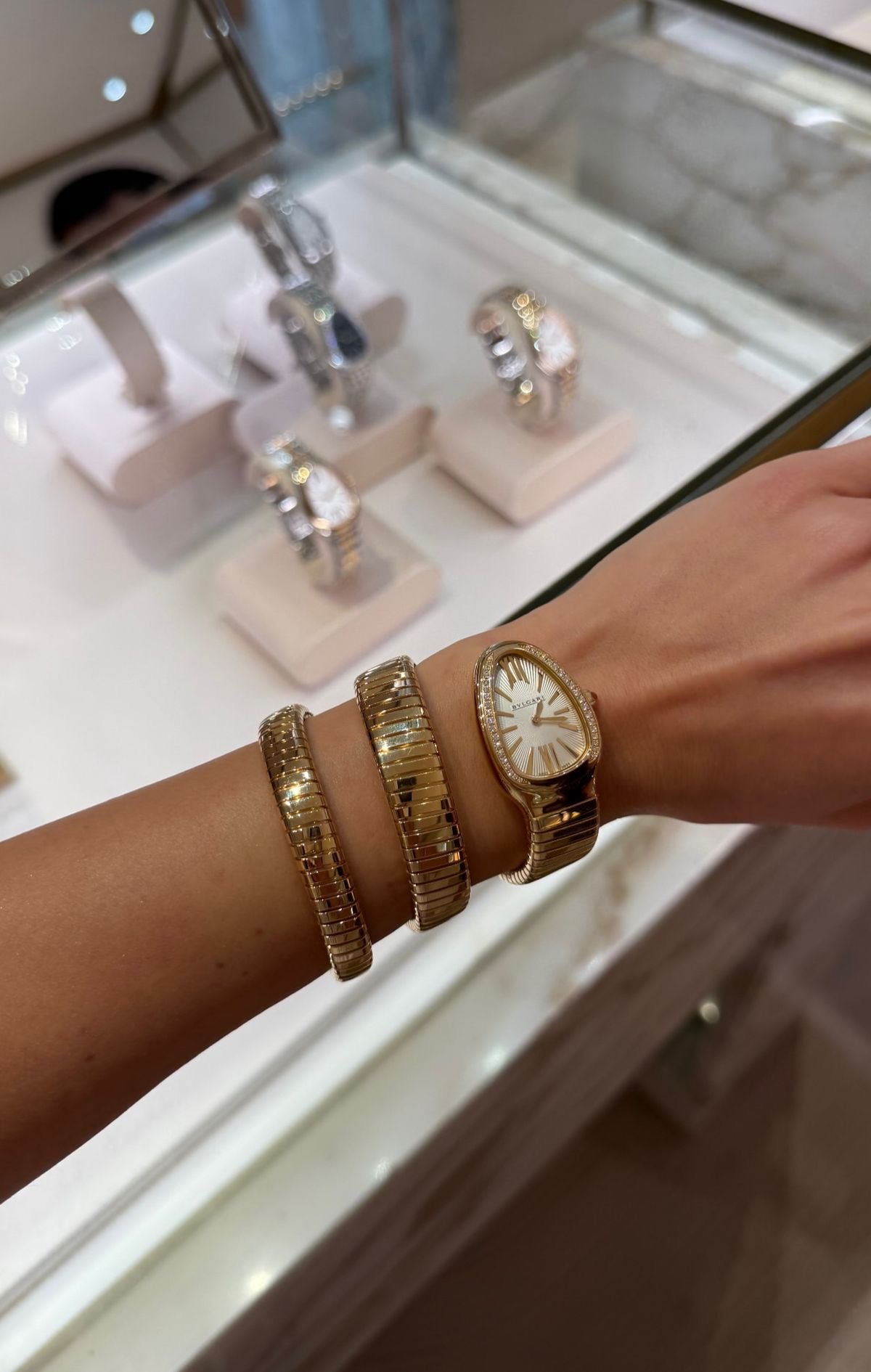 BVLGARI Serpenti Tubogas Watch – Two-Tone Rose Gold / White Bezel