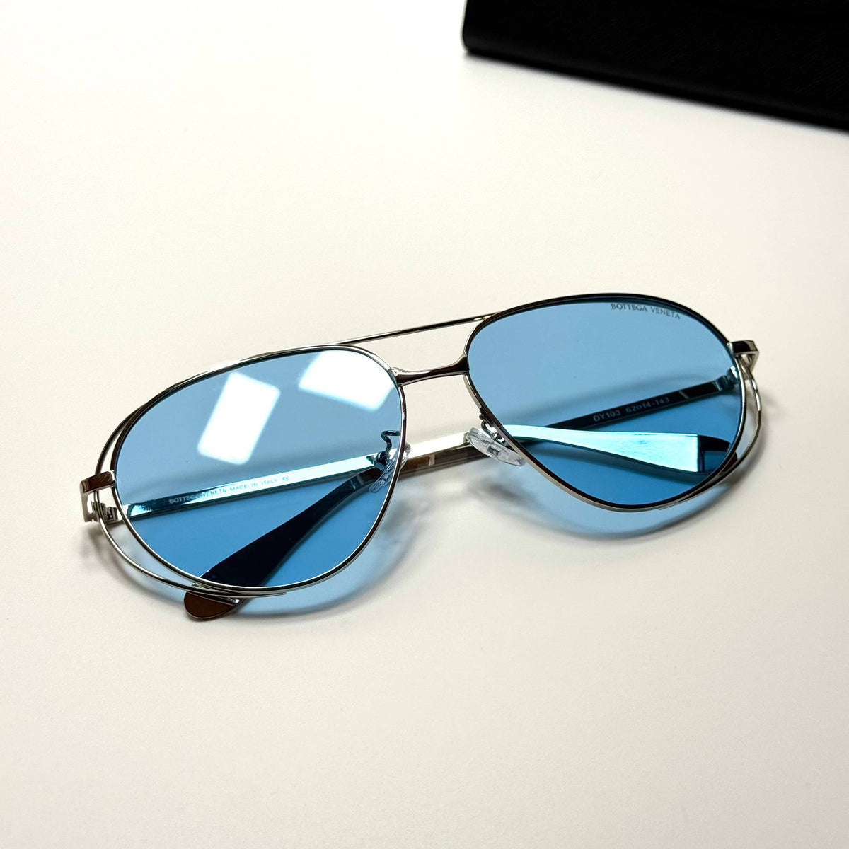 Bottega Veneta Aviator BV6389 Silver Blue women's sunglasses Lebanon - ChronoVault - view 3
