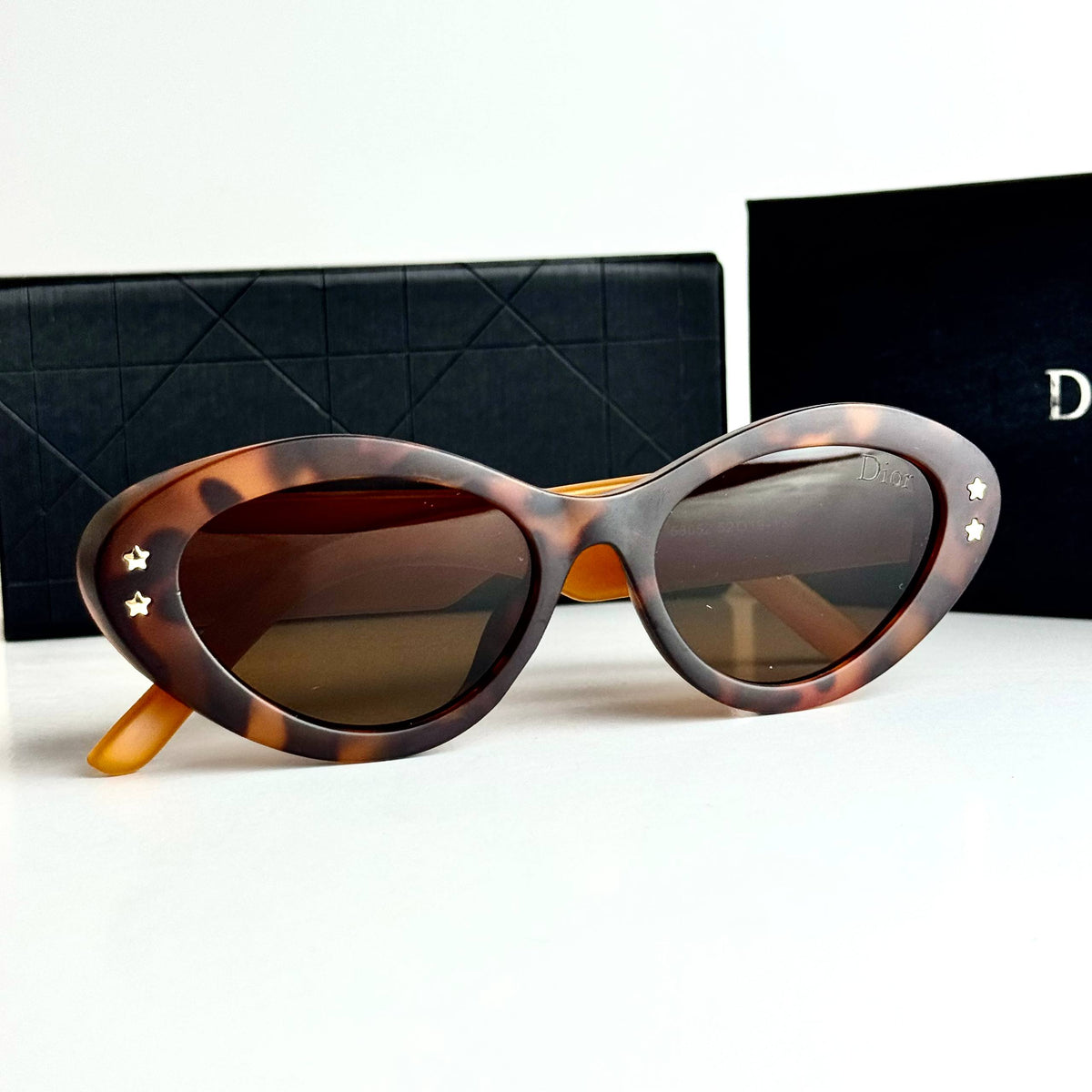 Dior CD4237 Brown Sunglasses Front View Lebanon - ChronoVault - view 4
