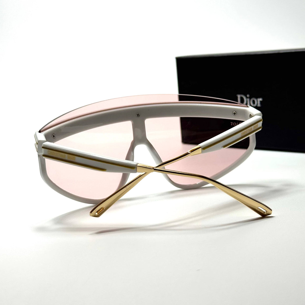 Dior Visor Shield Pink women's sunglasses Lebanon - ChronoVault - view 3