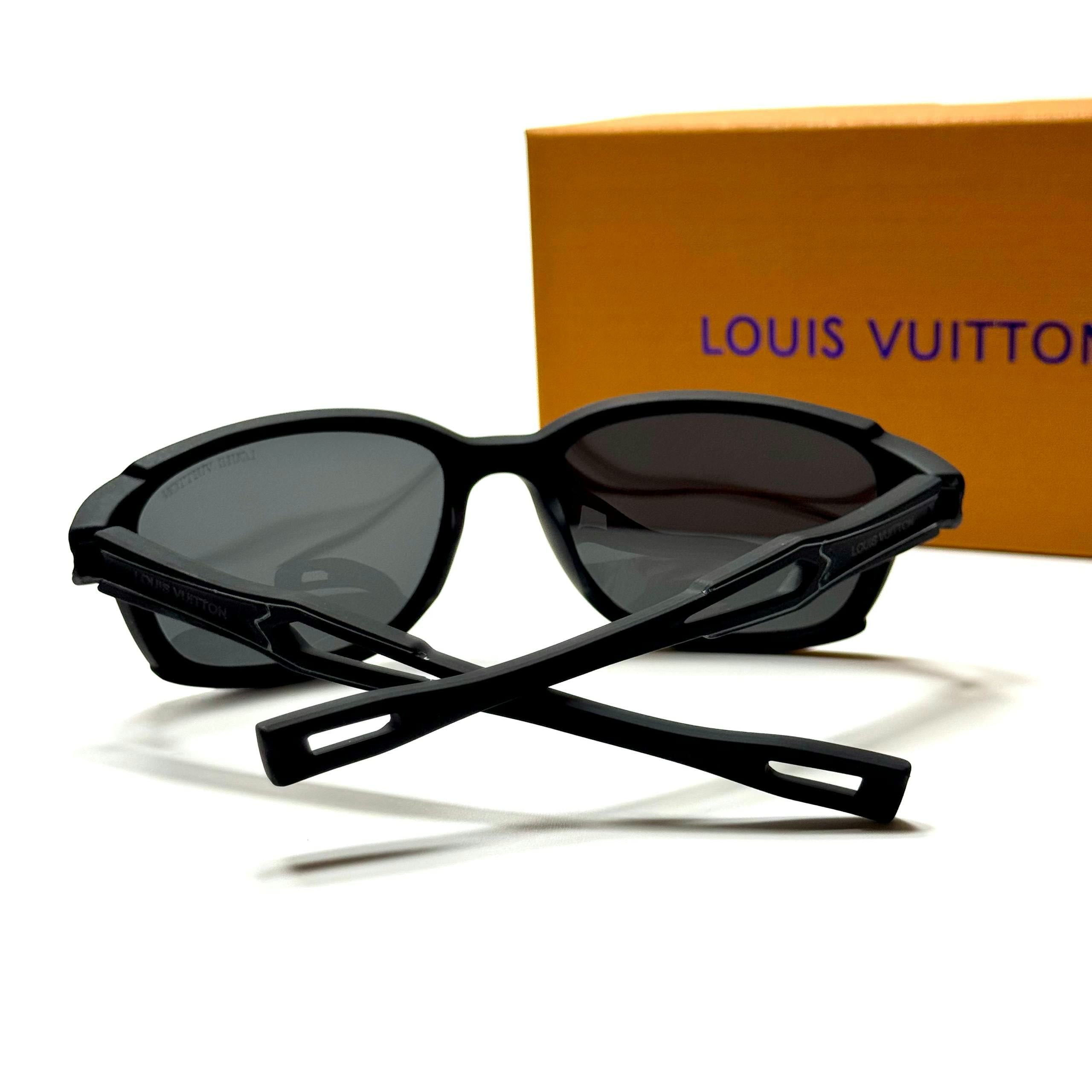 Louis Vuitton Wraparound LV8421 Black Grey women's sunglasses Lebanon - ChronoVault - view 3