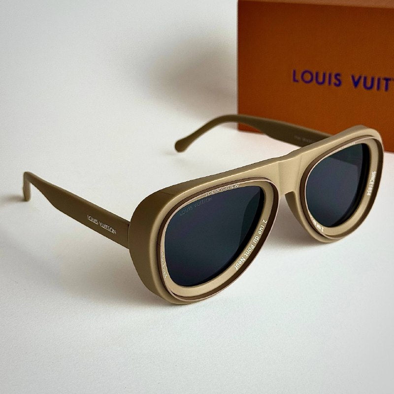 Louis Vuitton Pilot Beige Sunglasses Lebanon - ChronoVault - view 5