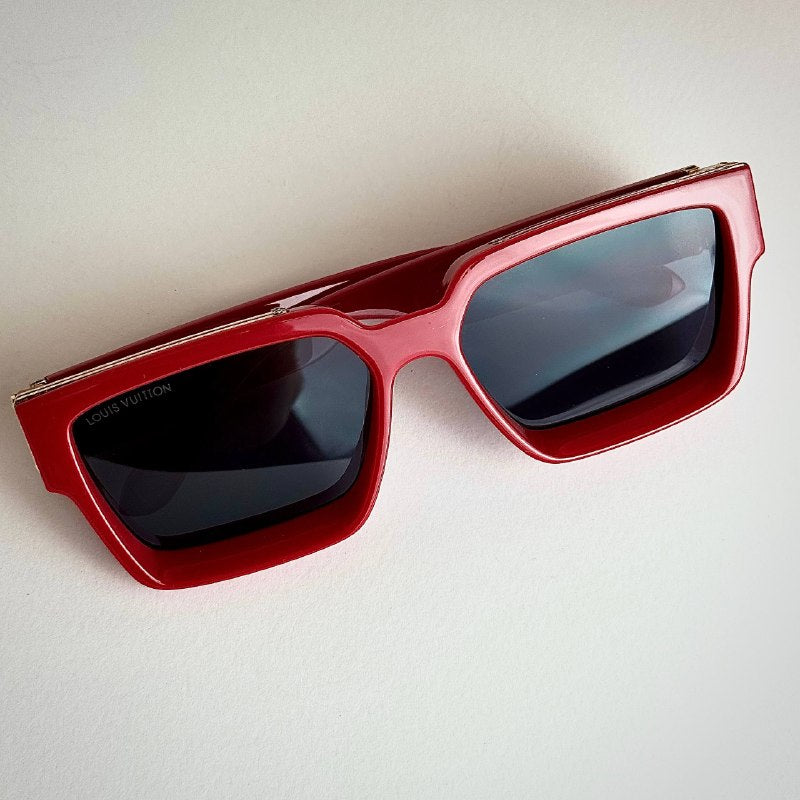 Louis Vuitton Prestige Red Sunglasses Lebanon - ChronoVault - view 5