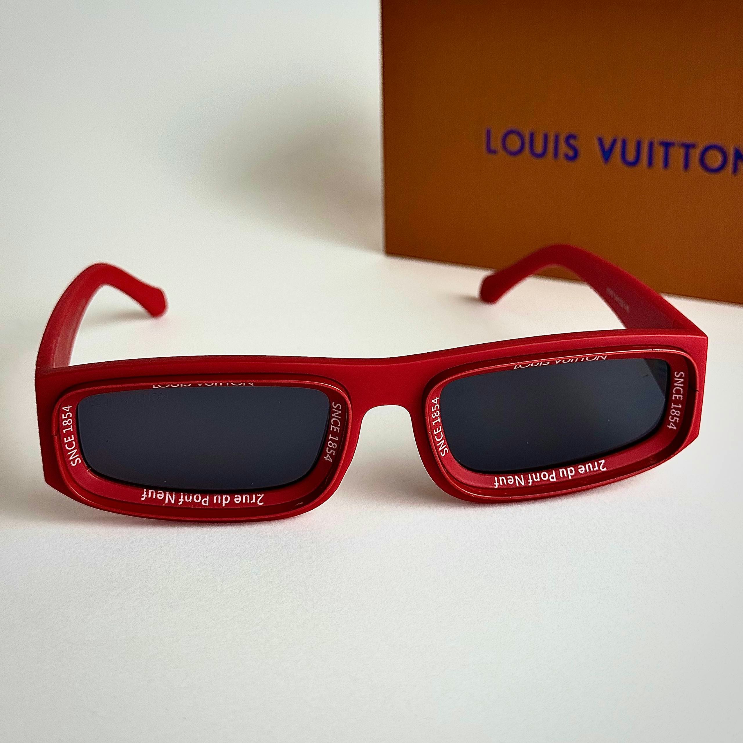 Louis Vuitton Titan Red Black women's sunglasses Lebanon - ChronoVault - view 3