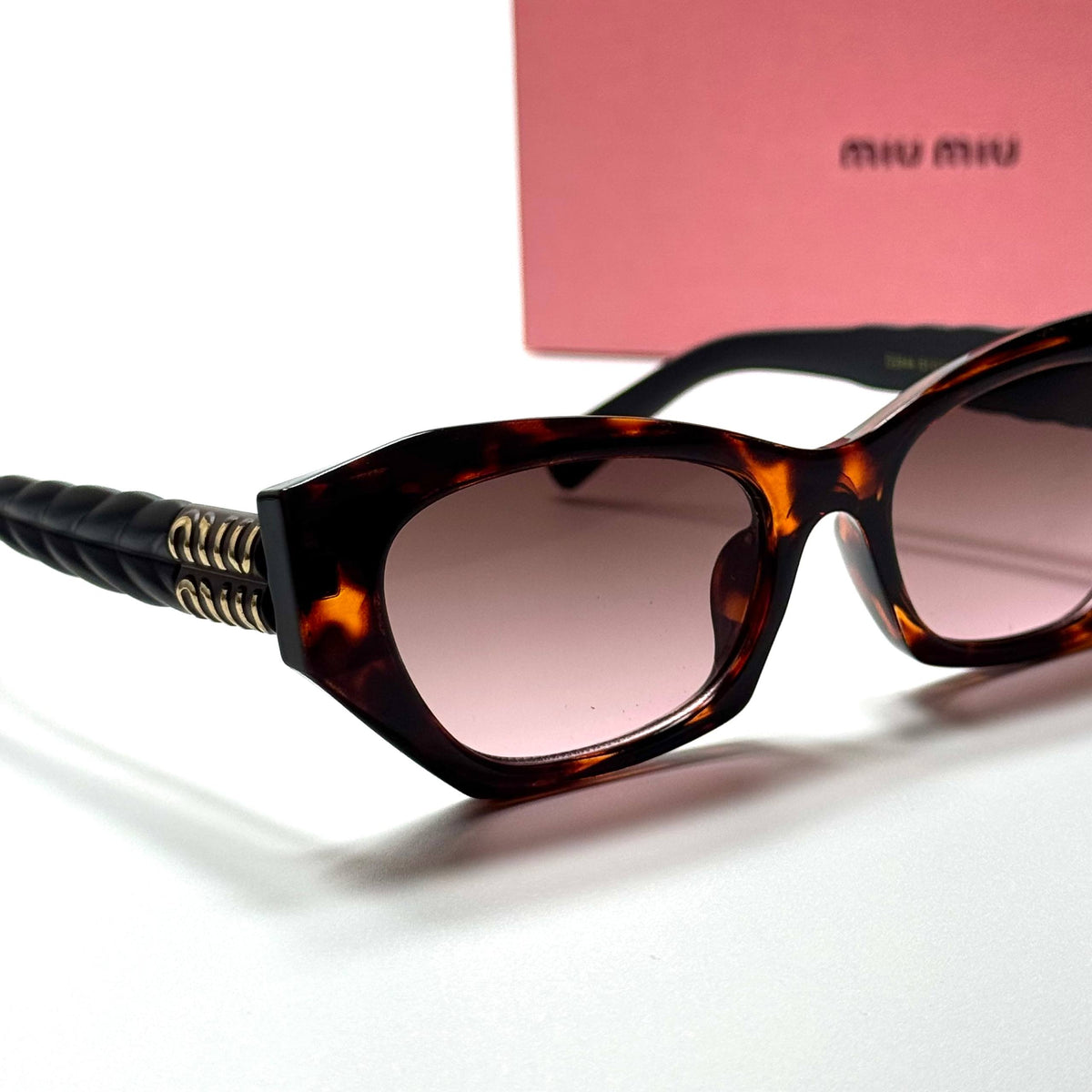 Miu Miu Cat Eye SMU72Z Tortoise Brown women's sunglasses Lebanon - ChronoVault - view 2