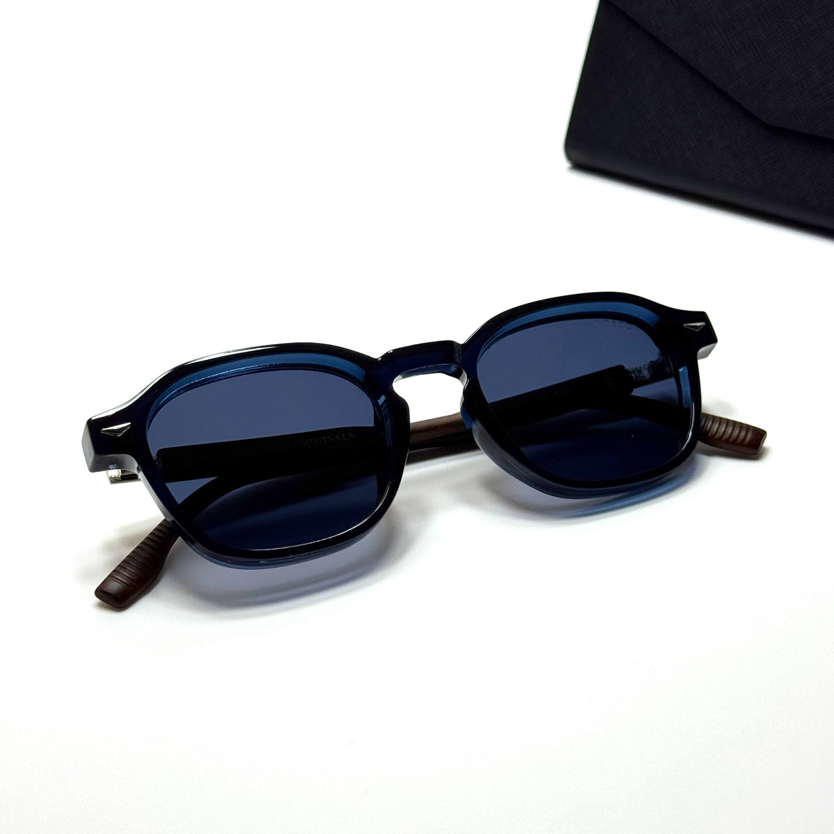 Moscot Round MOS3491 Black unisex sunglasses Lebanon - ChronoVault