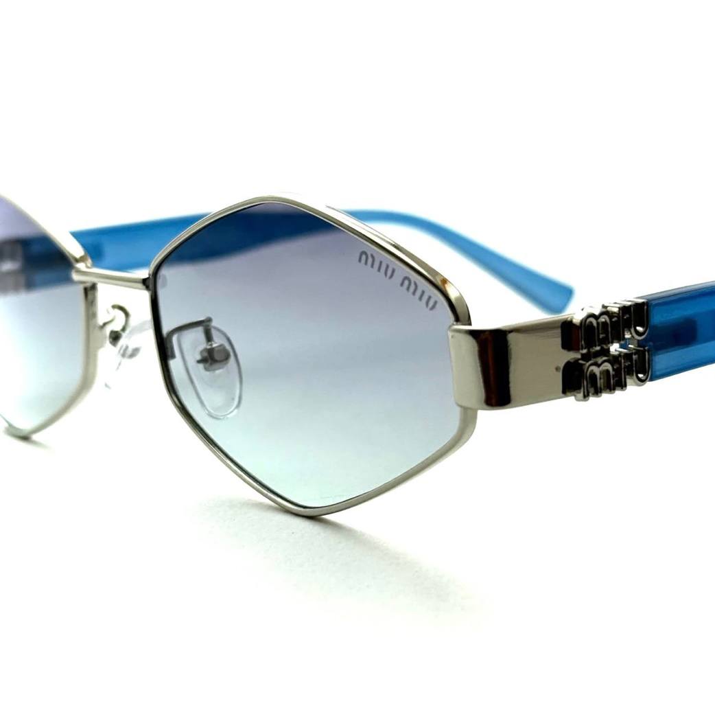 Miu Miu - Crystal Blue Hex