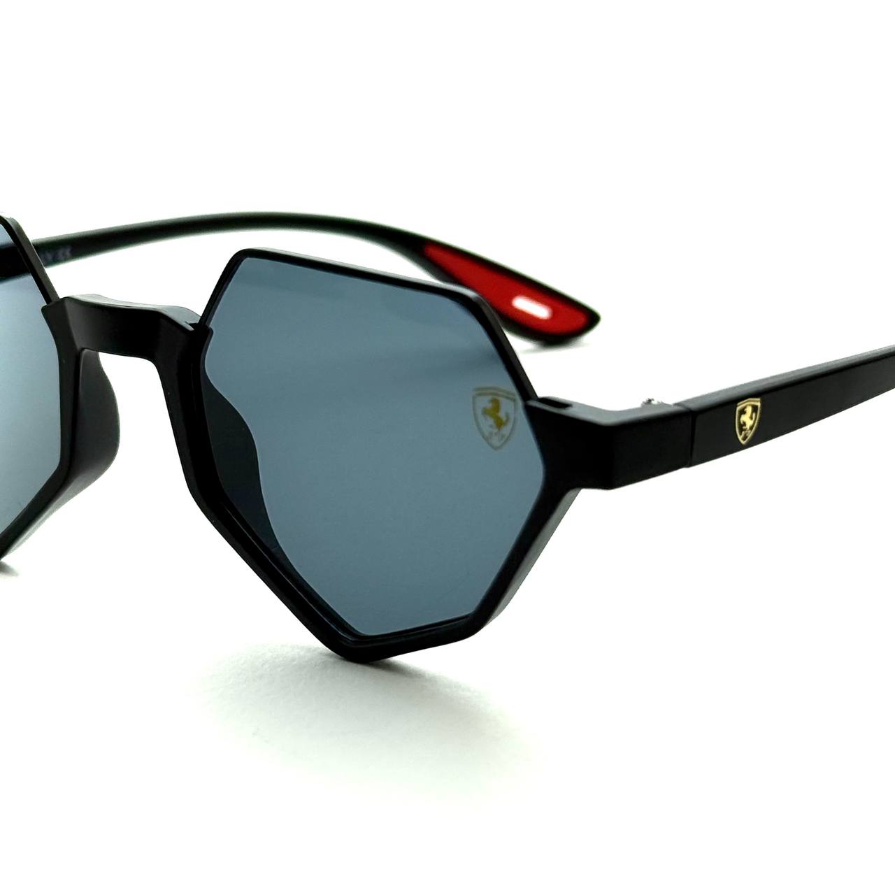 Ray-Ban Ferrari RB2140F – Black / Grey
