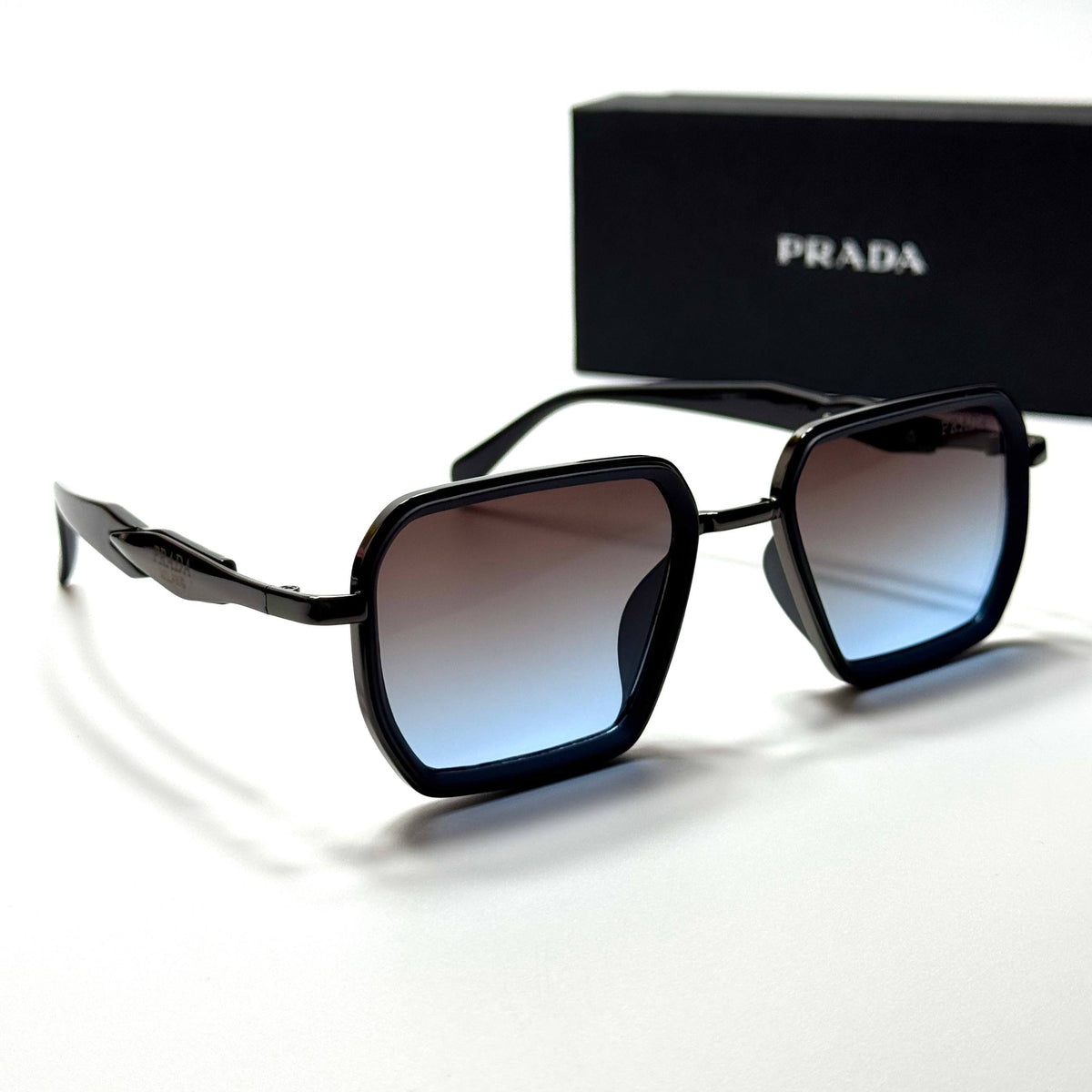Prada PR84 Black Blue Gradient women's sunglasses Lebanon - ChronoVault - view 4