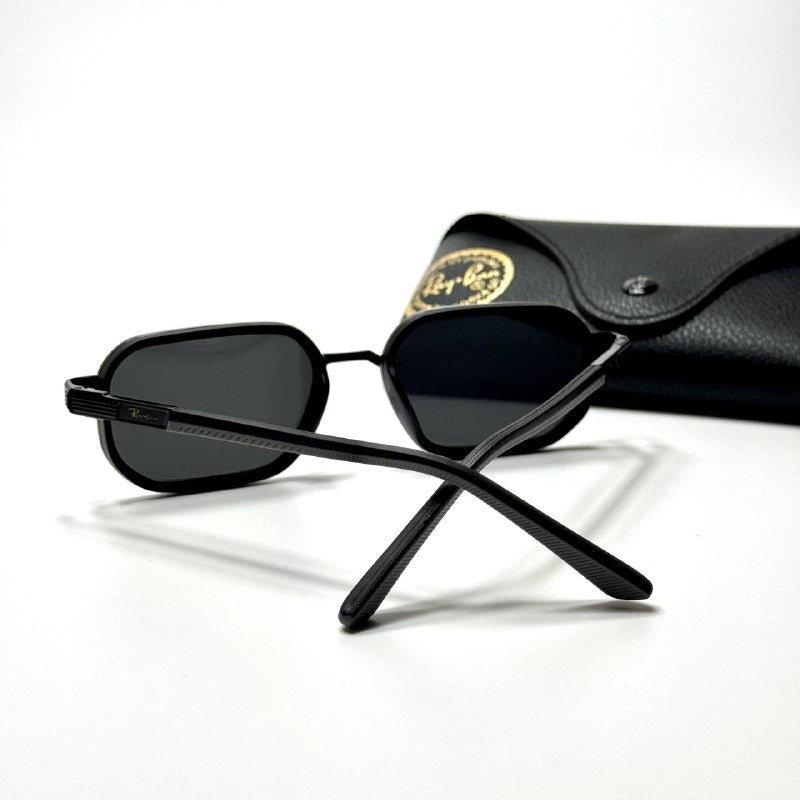 Ray-Ban Rectangular RB7194 Black women's sunglasses Lebanon - ChronoVault - view 5