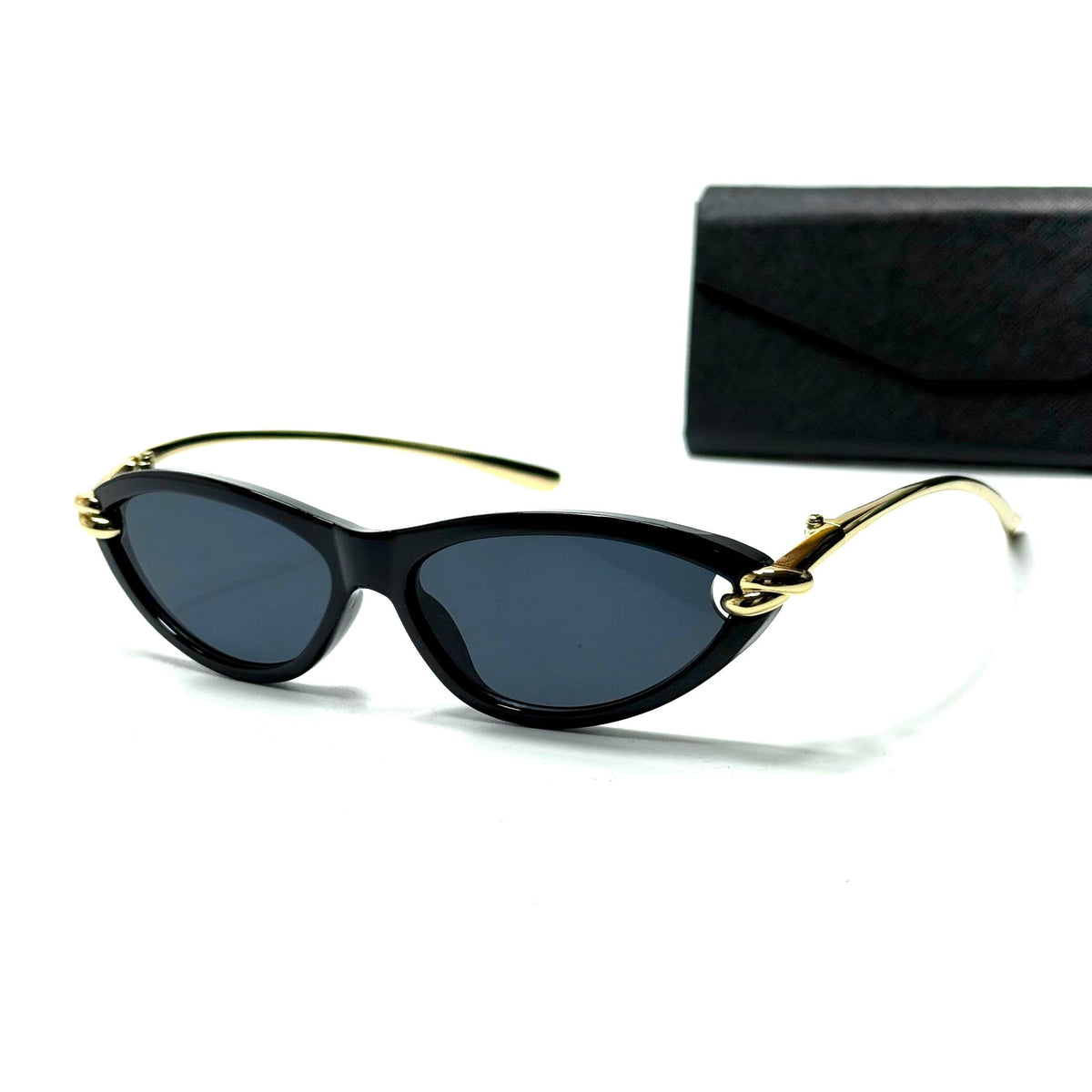 Cartier CT6389 Tiger Cat Eye women's sunglasses Lebanon - Black acetate frame, Dark Grey lenses - ChronoVault