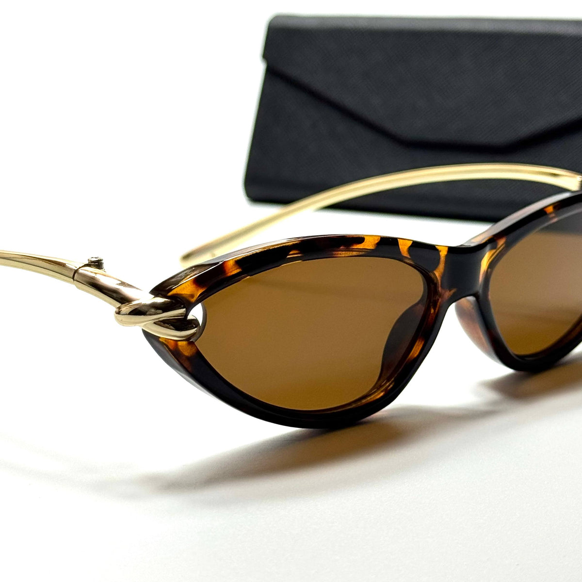Tiger Cat Eye CT6389 Havana Gold Brown women's sunglasses Lebanon - ChronoVault - view 2