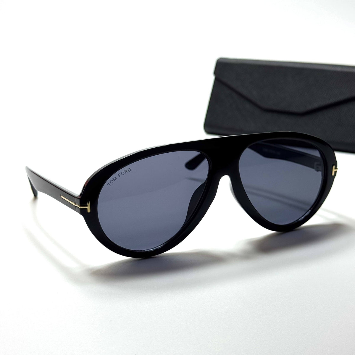 Tom Ford Aviator TF9151 Full Black men's sunglasses Lebanon - ChronoVault - view 4