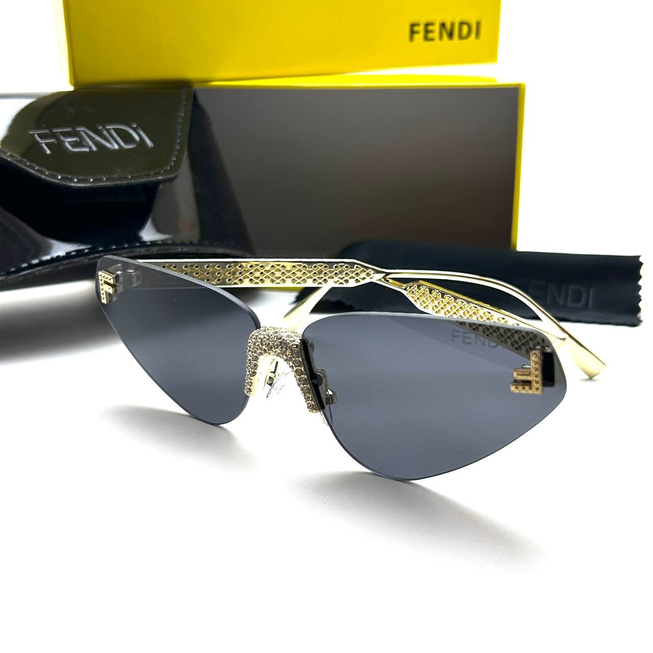 Fendi Crystal Cat-Eye Sunglasses - Black Gradient