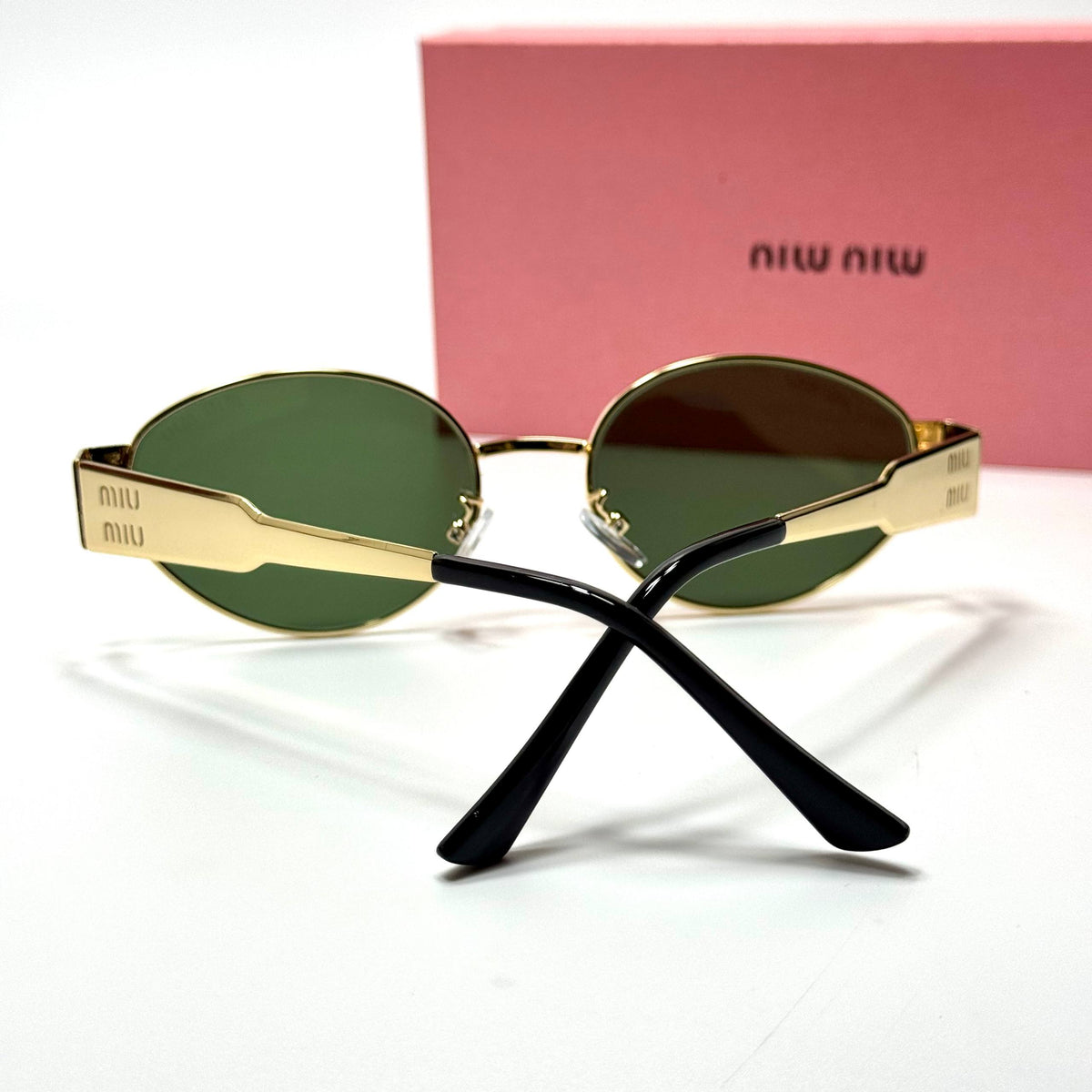 Miu Miu Oval SMU51Y – Gold Green women's sunglasses Lebanon - ChronoVault - view 3