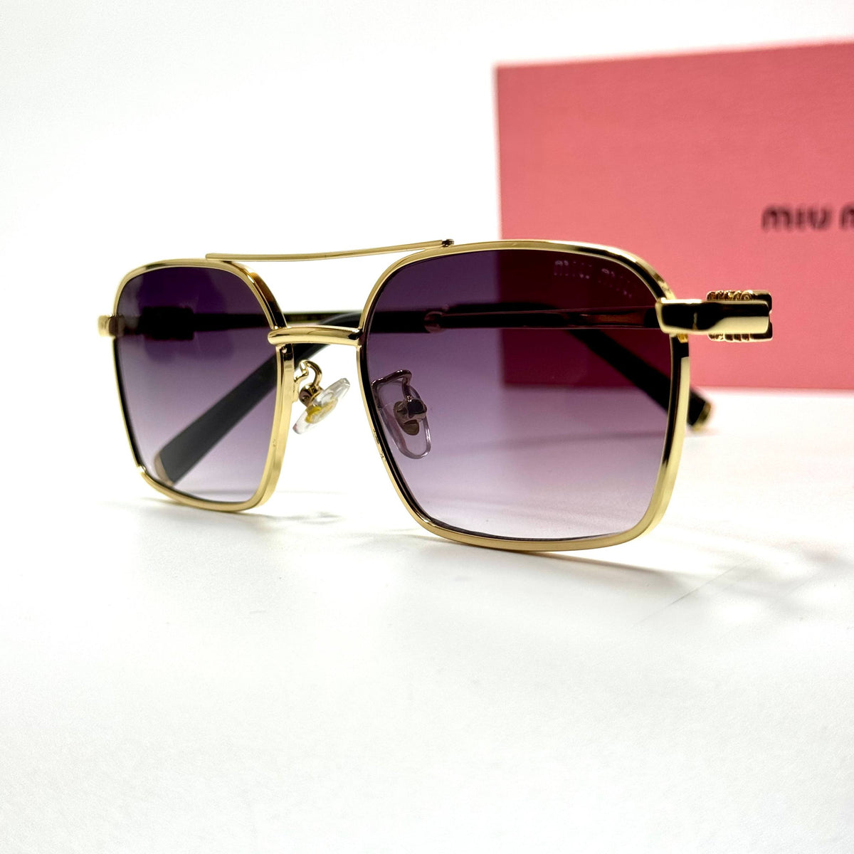 Miu Miu Rectangular SMU 54Y – Gold Purple Gradient women's sunglasses Lebanon - ChronoVault - view 4