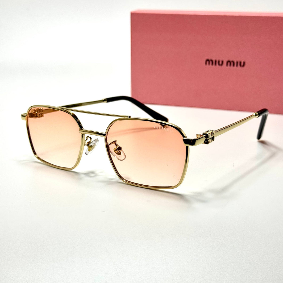 Miu Miu Rectangular SMU 54Y – Gold Pink Gradient women's sunglasses Lebanon - ChronoVault