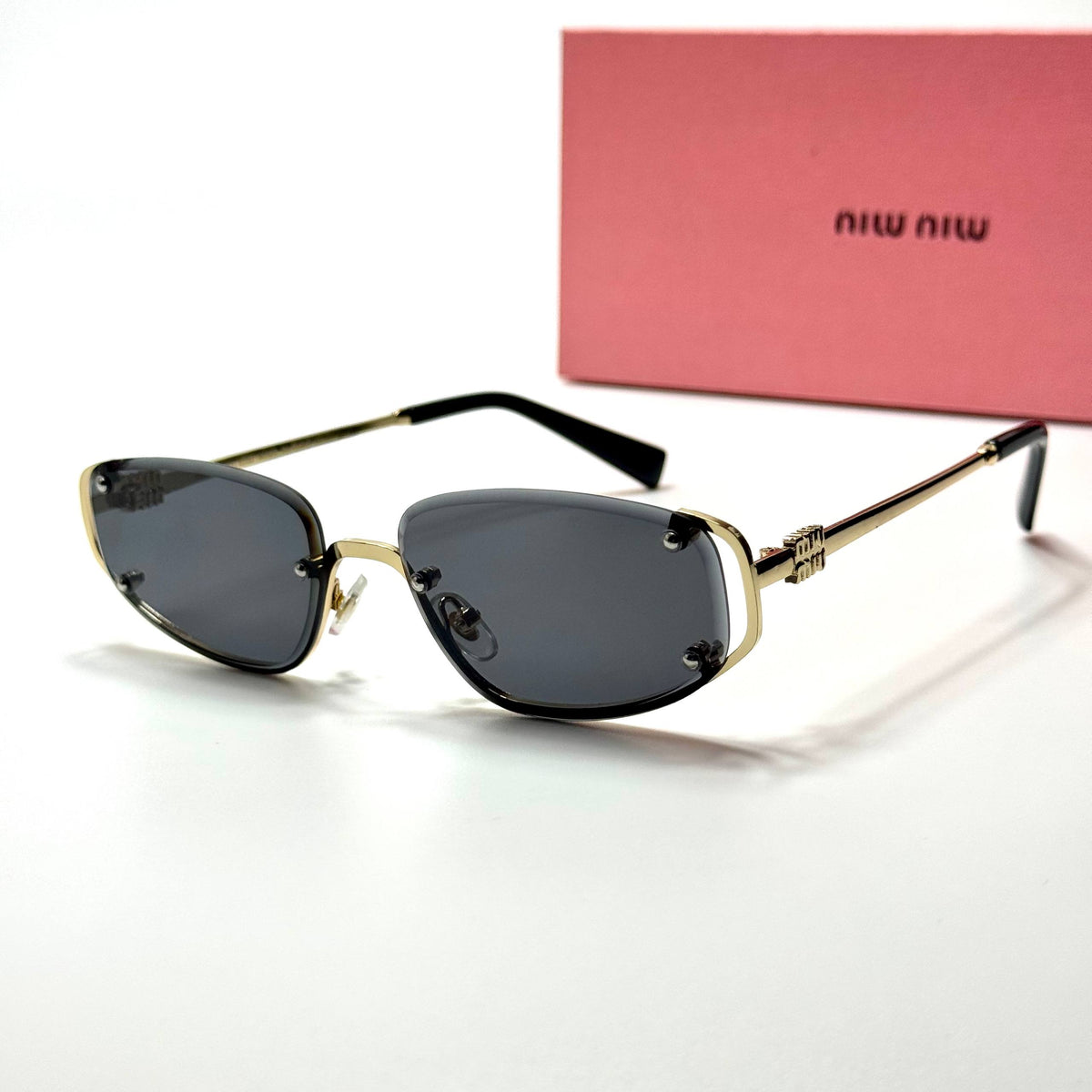 Miu Miu Rimless Rectangular SMU 04ZS – Black women's sunglasses Lebanon - ChronoVault
