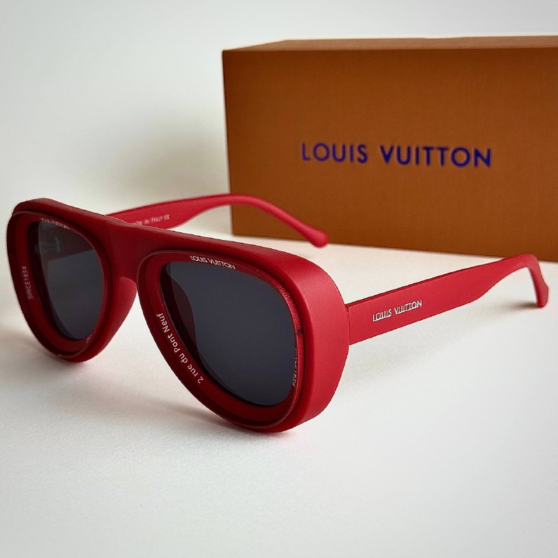 LV Pilot – Matte Red Black