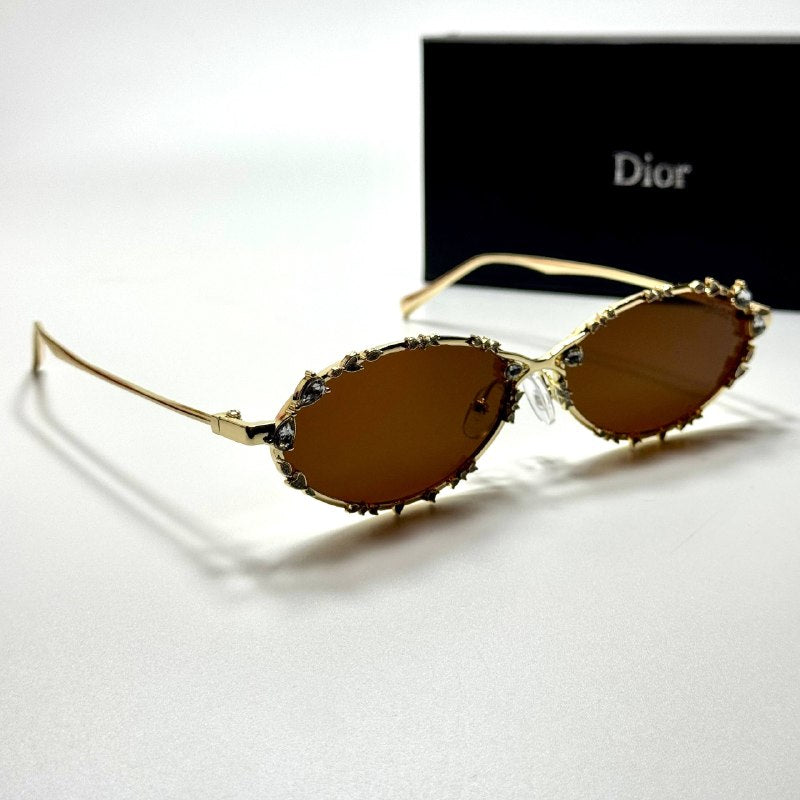 Dior Oval CD4012 Gold Brown women's sunglasses Lebanon - polished gold-tone metal frame, warm brown lenses - ChronoVault - view 5