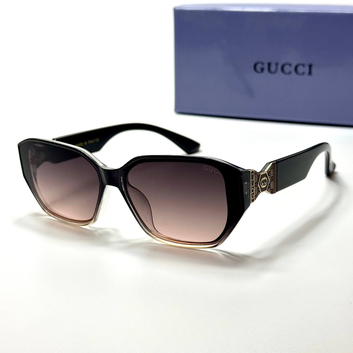 Gucci Square GG1421S Black Brown Gradient women's sunglasses Lebanon - glossy black with gold-tone temple detailing frame, brown gradient lenses - ChronoVault