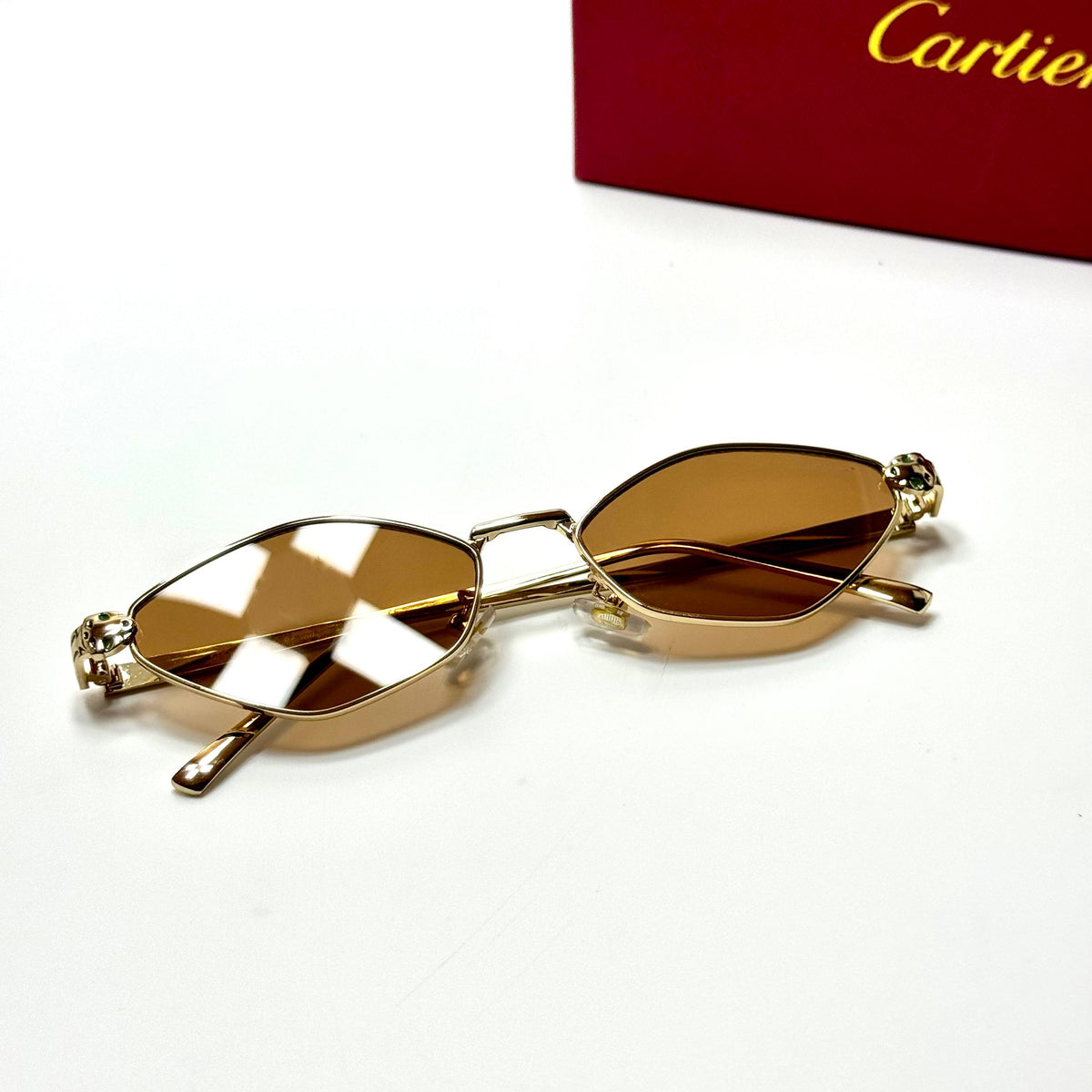 Cartier Panthère Geometric CT0432S Gold Brown unisex sunglasses Lebanon - ChronoVault - view 3
