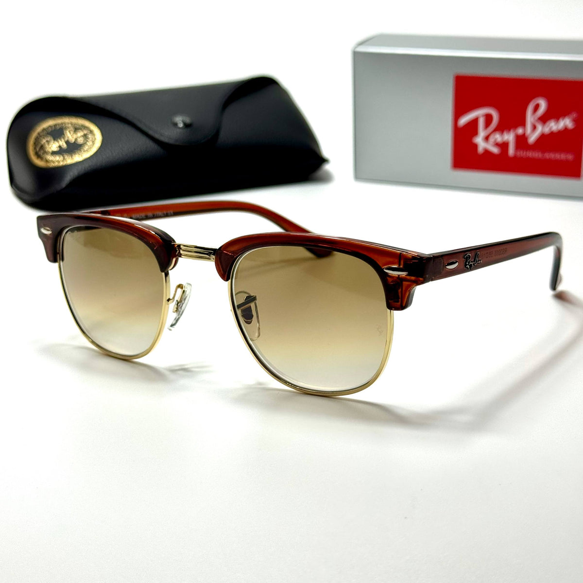Ray-Ban Clubmaster RB3016 Gold Brown unisex sunglasses Lebanon - brown with gold metal detailing frame, brown gradient lenses - ChronoVault