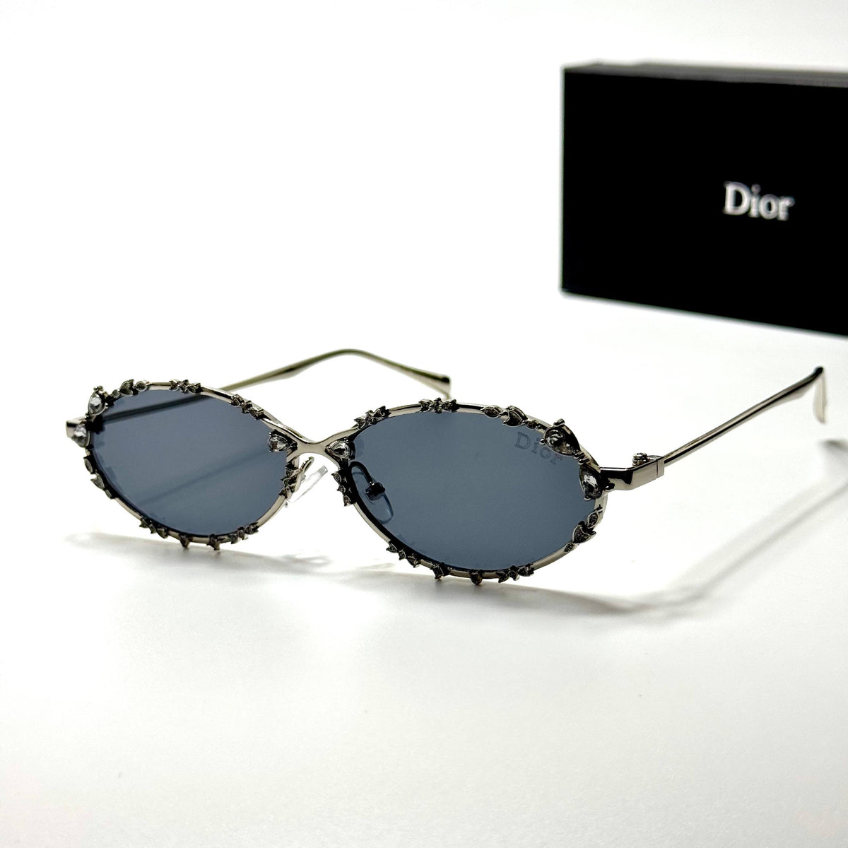 Dior Oval CD4012 Silver Black women's sunglasses Lebanon - silver-tone metal frame, grey lenses - ChronoVault