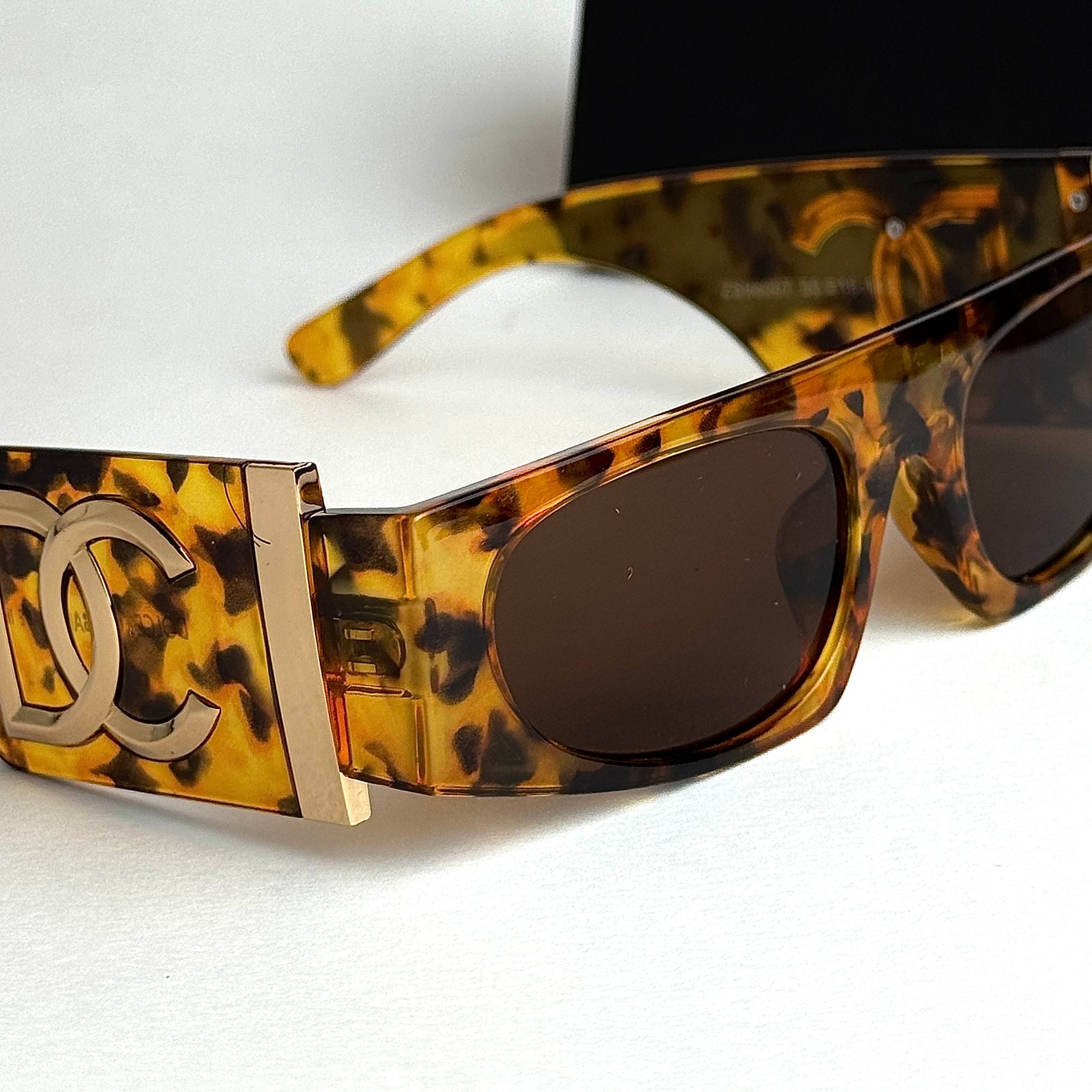 Dolce & Gabbana Shield Rectangular Tortoise / Brown Sunglasses Lifestyle Lebanon - ChronoVault