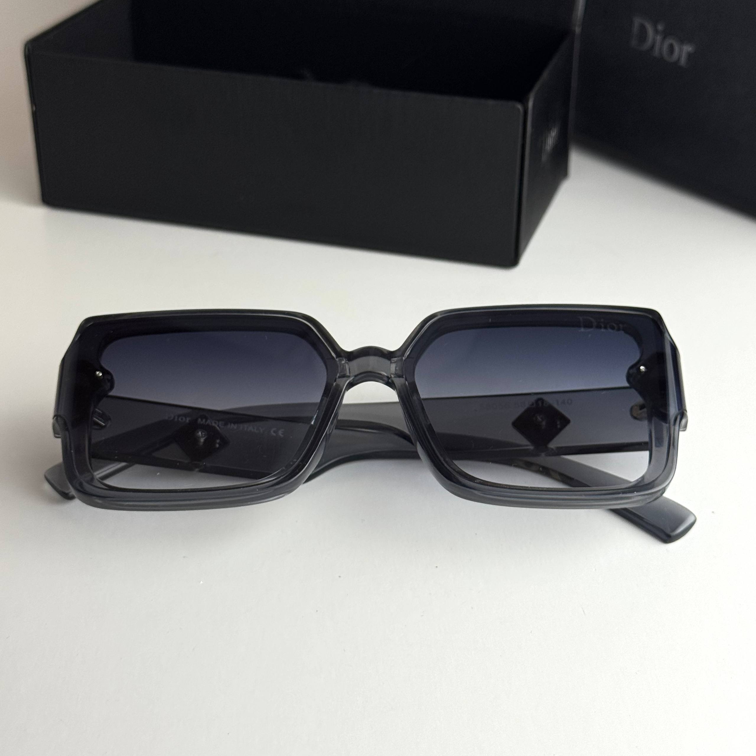 Dior Signature D1U Transparent Grey Sunglasses Lifestyle Lebanon - ChronoVault