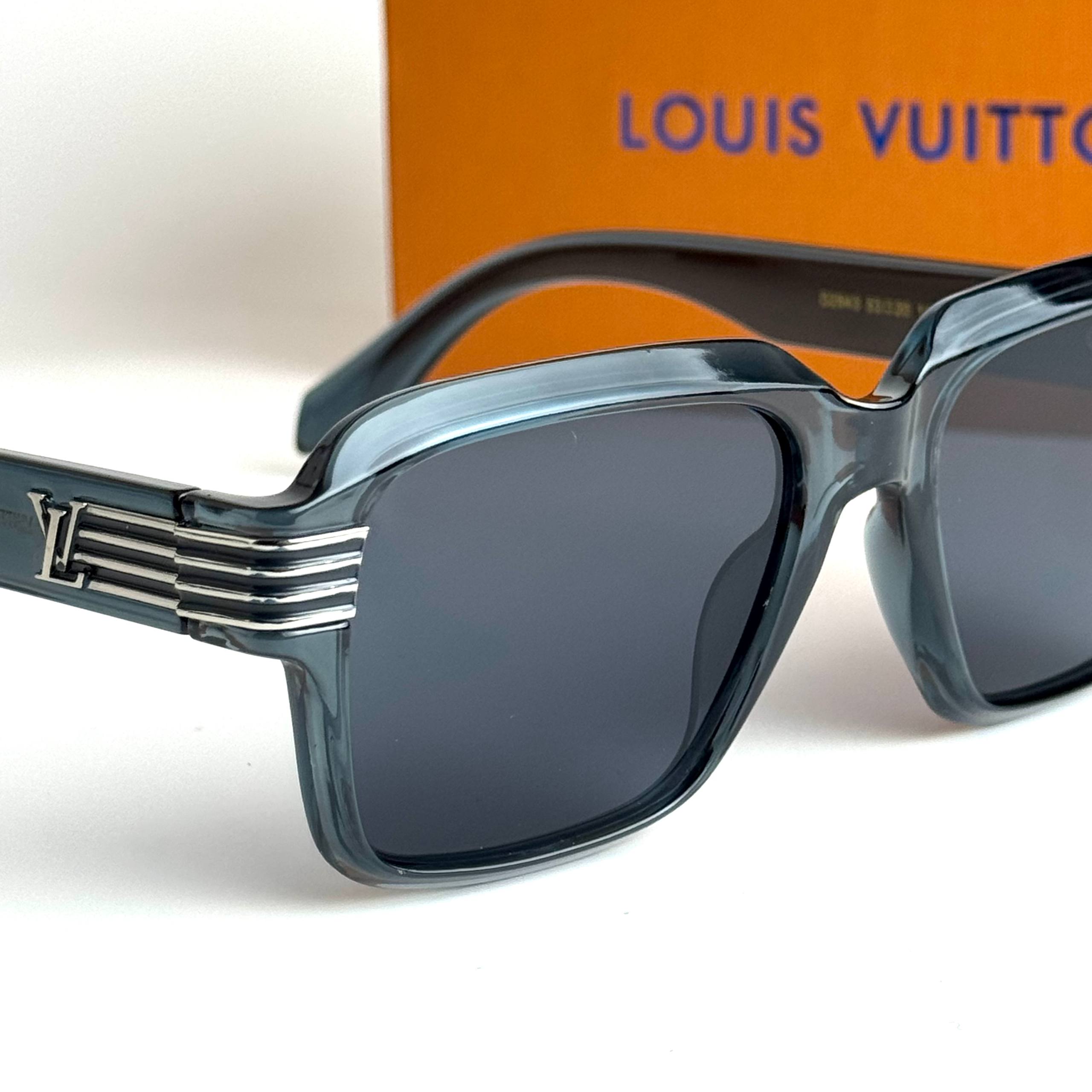 Louis Vuitton LV2457 Navy Black Sunglasses Side View Lebanon - ChronoVault
