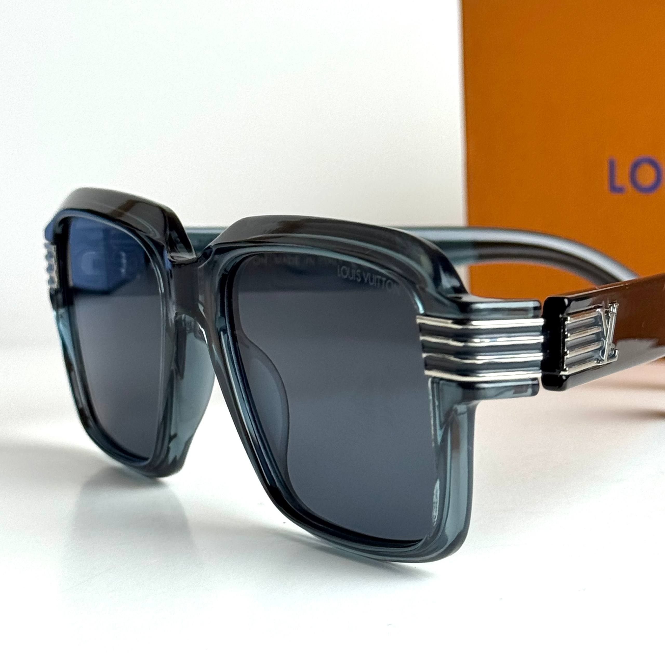 Louis Vuitton LV2457 Navy Black Sunglasses Lifestyle Lebanon - ChronoVault