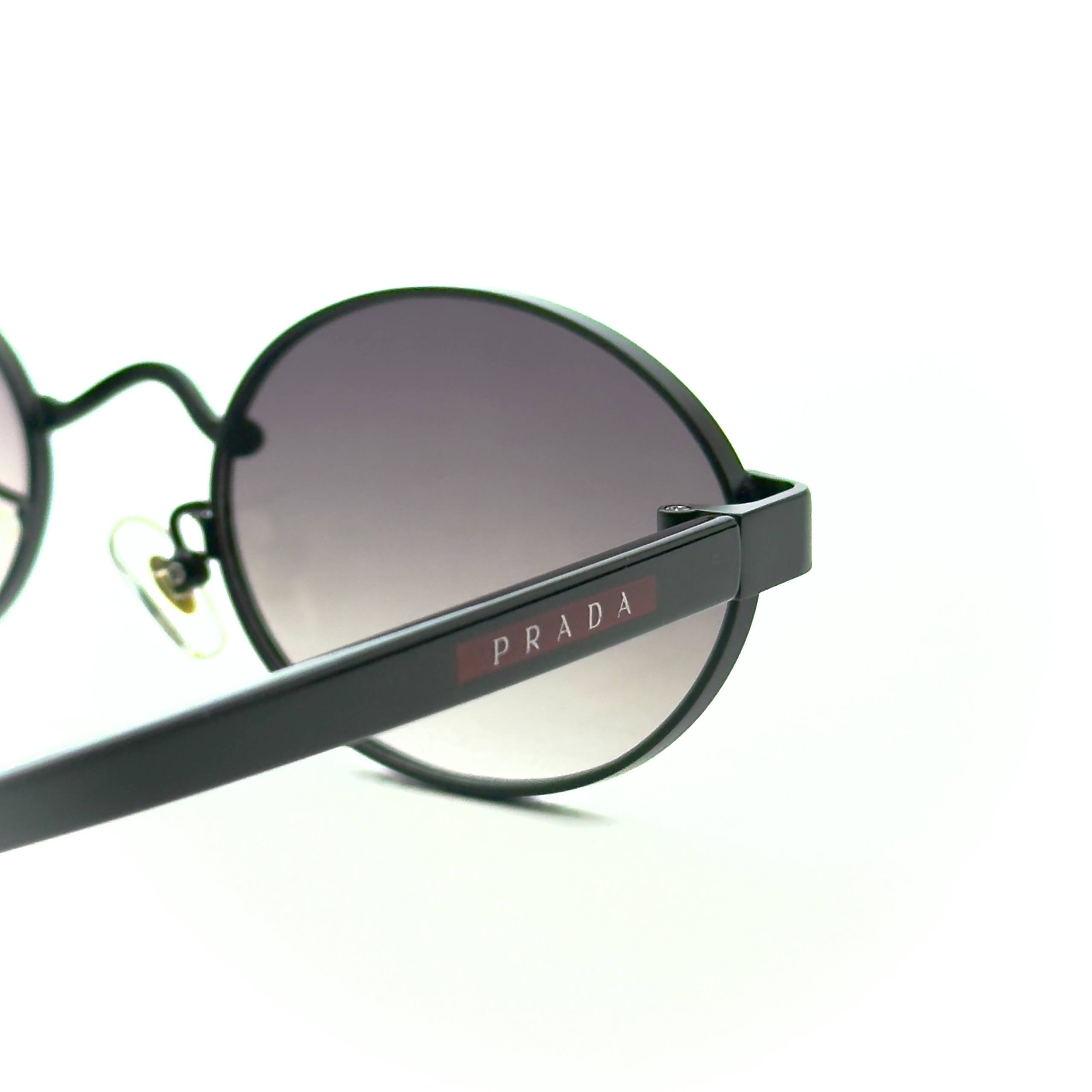 Prada PR 24XS – Black Gradient