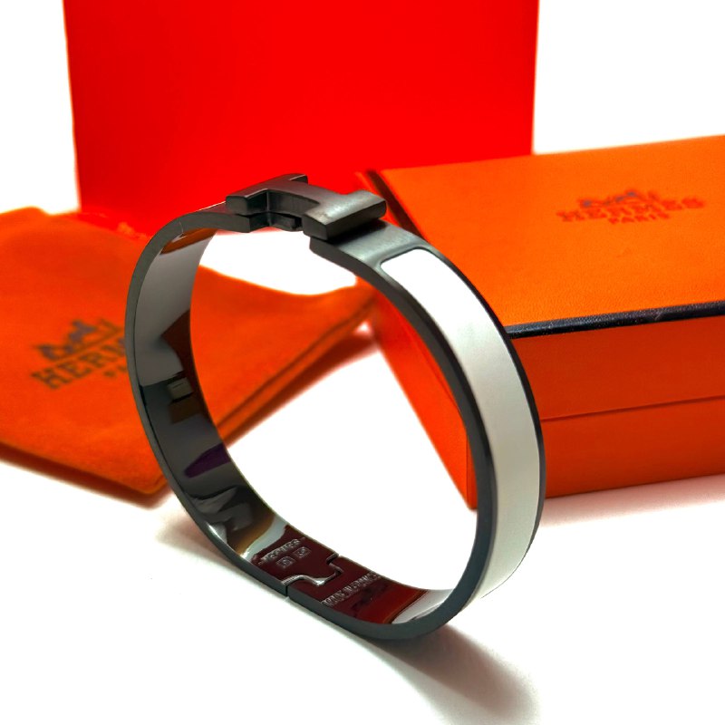 Hermès Clic H — White Black