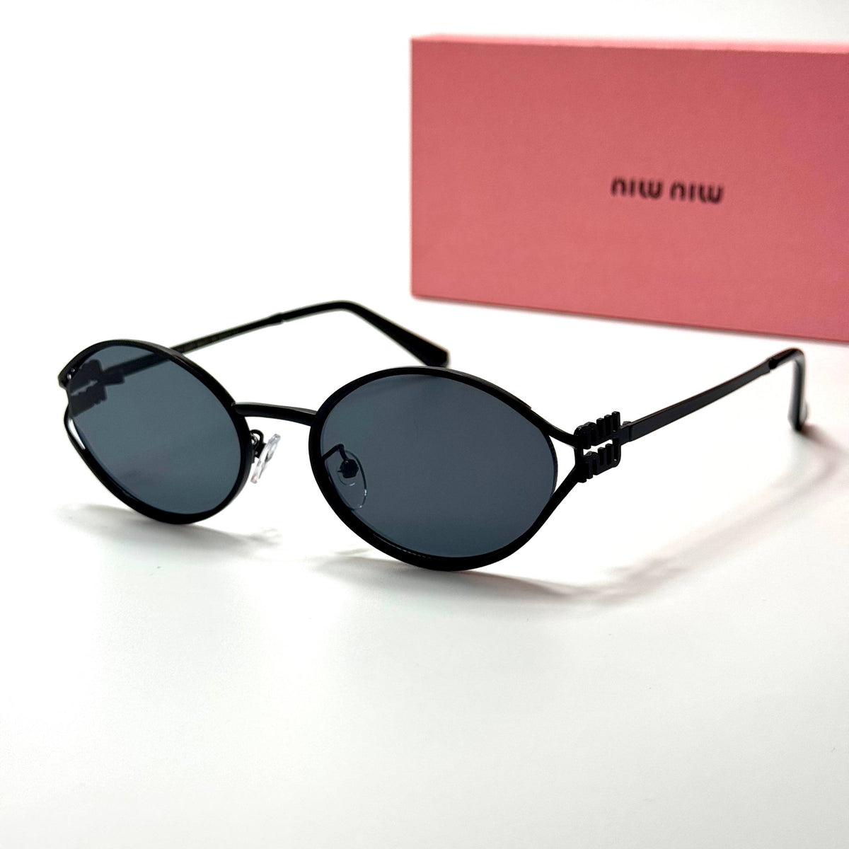 Miu Miu Oval SMU54Z – Black Grey women's sunglasses Lebanon - ChronoVault