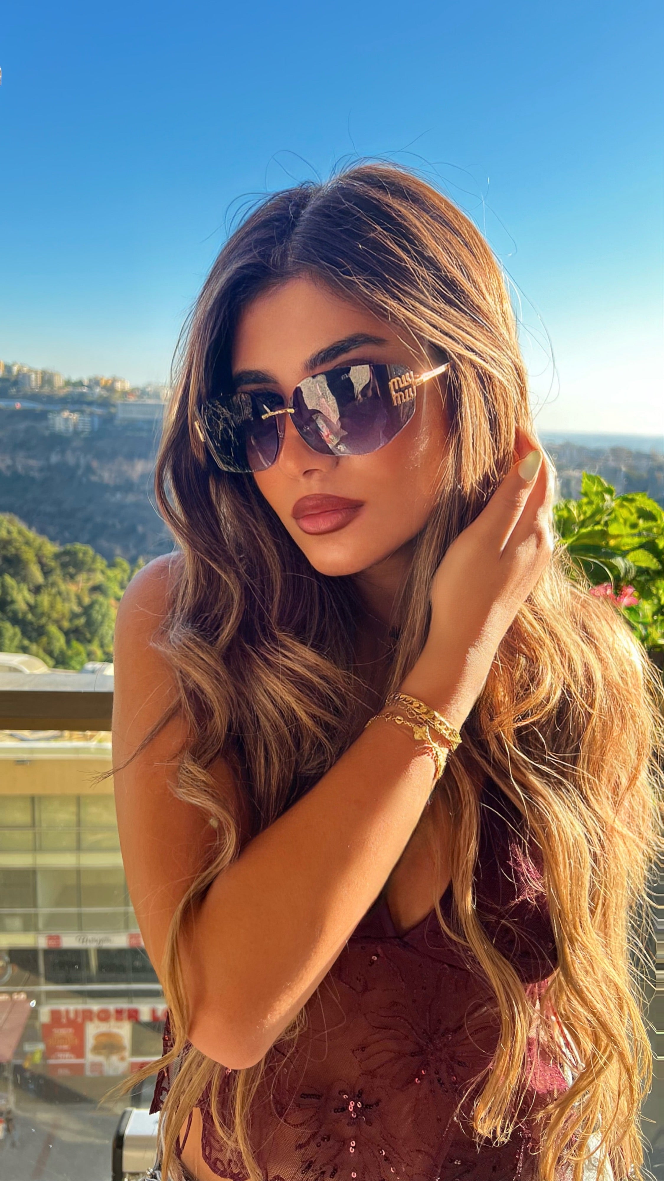 MU A51S Miu Miu Sunglasses
ZVN1OP Pale Gold